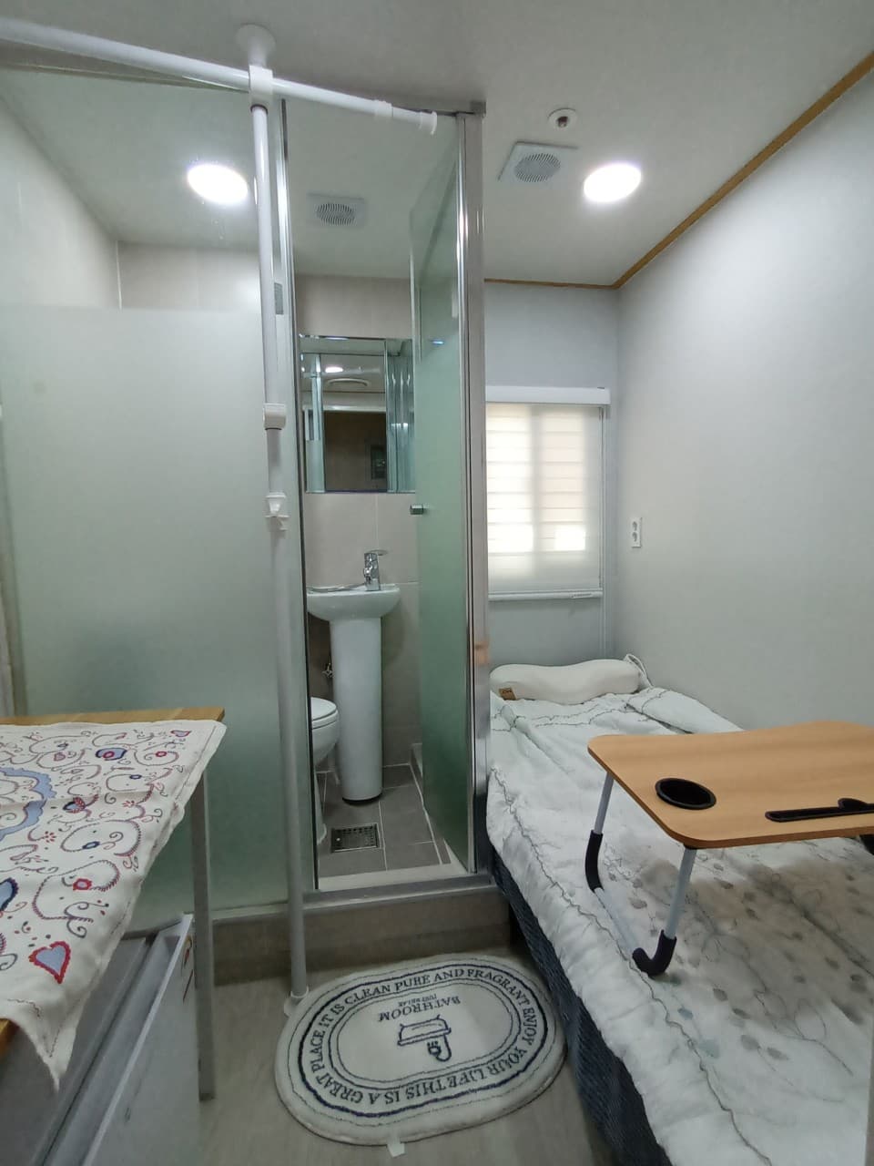 Studio Standard A (Deposit 100,000 won) — photo 3 of 3
