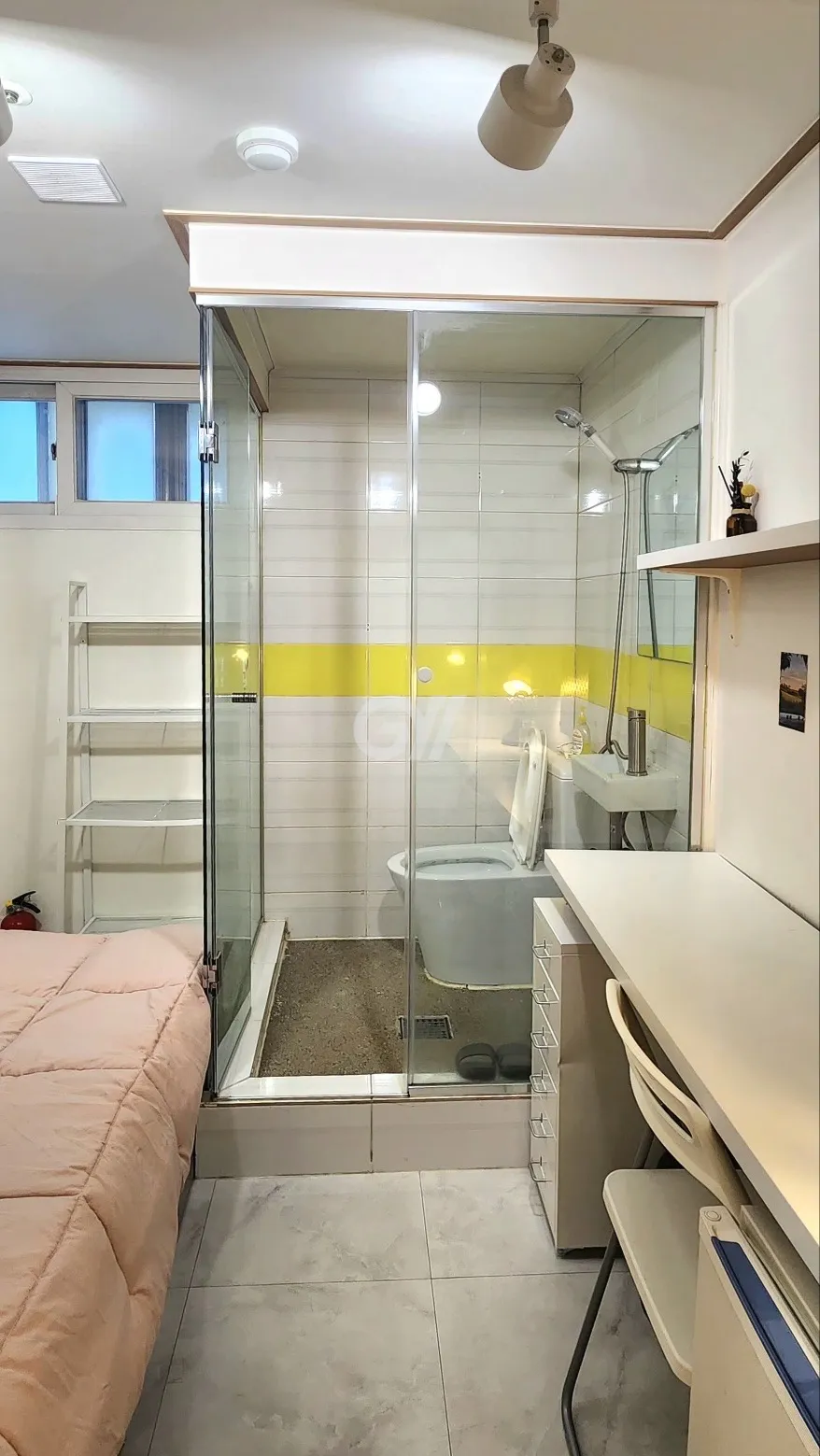 Standard B (Deposit 100,000 won) — photo 3 of 3