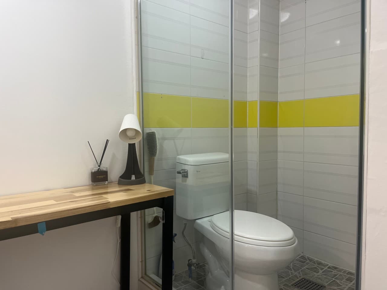 Standard A (Deposit: 100,000 KRW) — photo 4 of 4