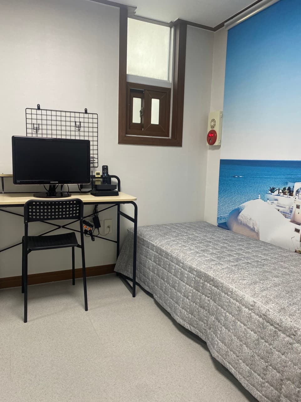 Room 309 Mini Room (Deposit 100,000 won) — photo 2 of 2