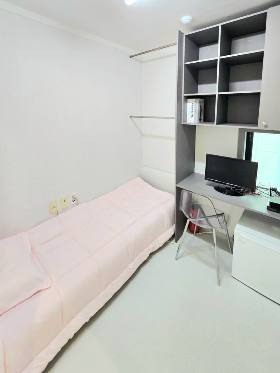 스테이블 안산 중앙역 — photo 1 of 33