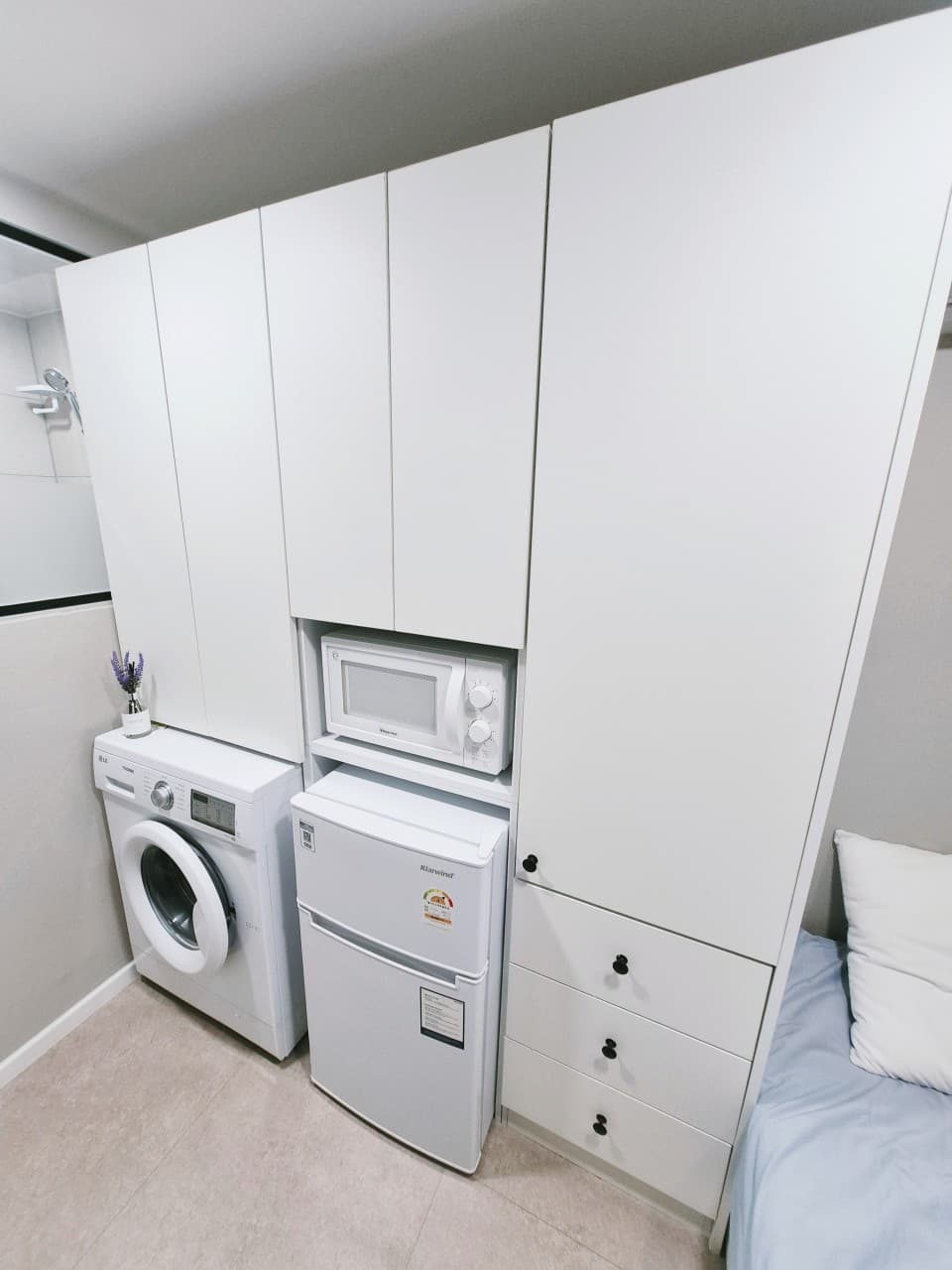 Deluxe Room — photo 2 of 6
