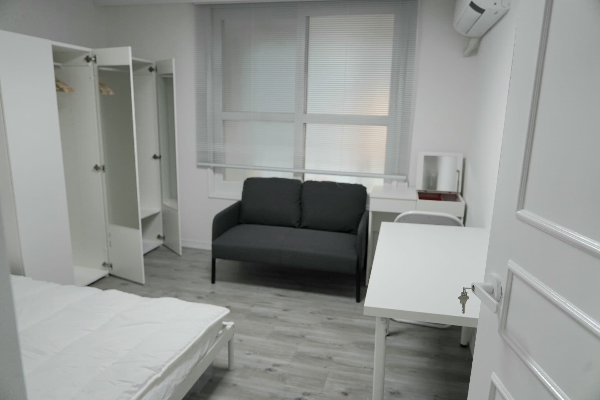 Signature Room (Single Room - Double Bed) โ photo 2 of 8