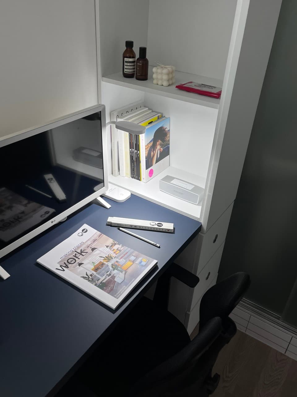 Business Class — photo 1 of 4