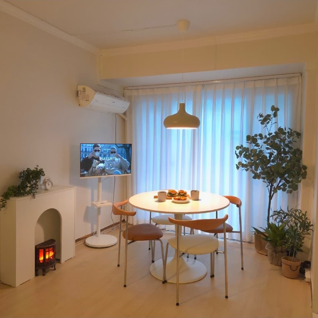 Haeon stay/ Hapjeong Station 3 mins walk, close to Hongdae, Mangwon, Sangsu
