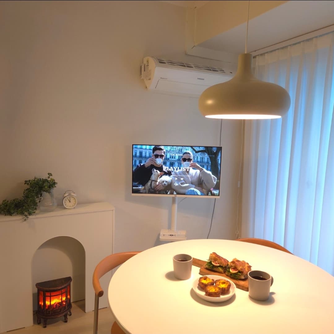 Haeon stay/ Hapjeong Station 3 mins walk, close to Hongdae, Mangwon, Sangsu — photo 2 of 10