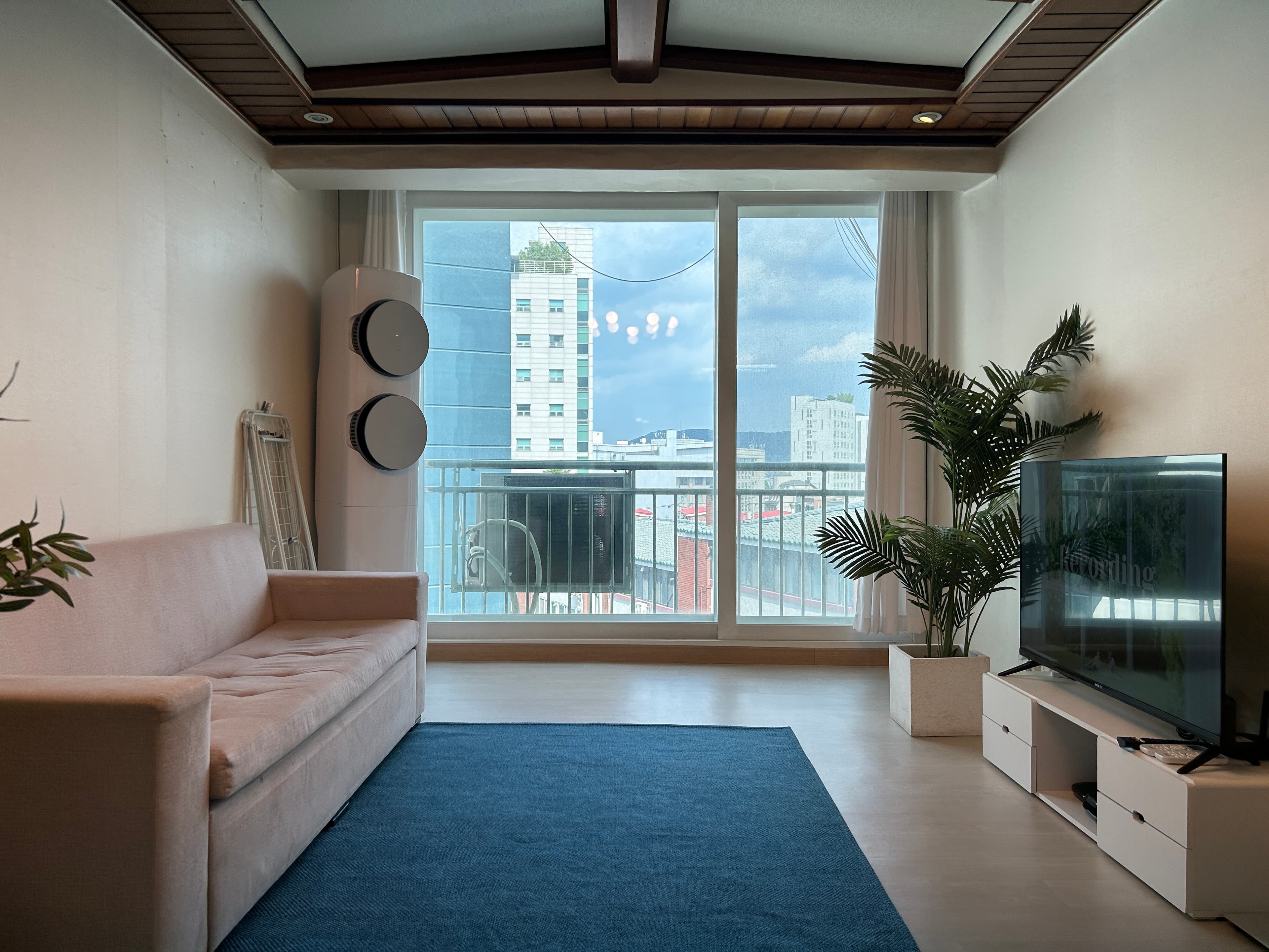 #1 3 room near HUFS — photo 2 of 11