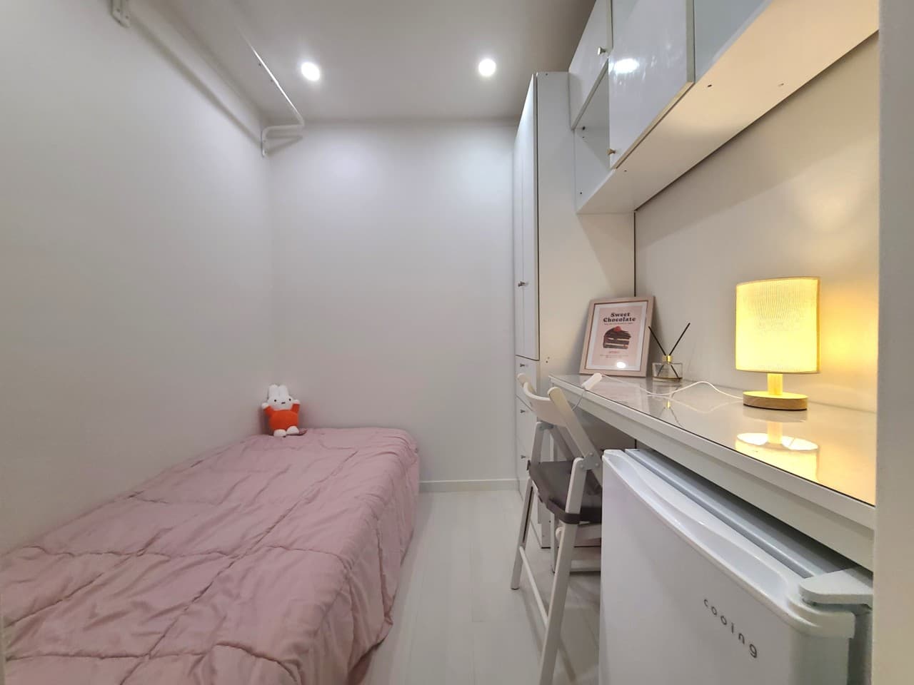 Mini Room — photo 1 of 3