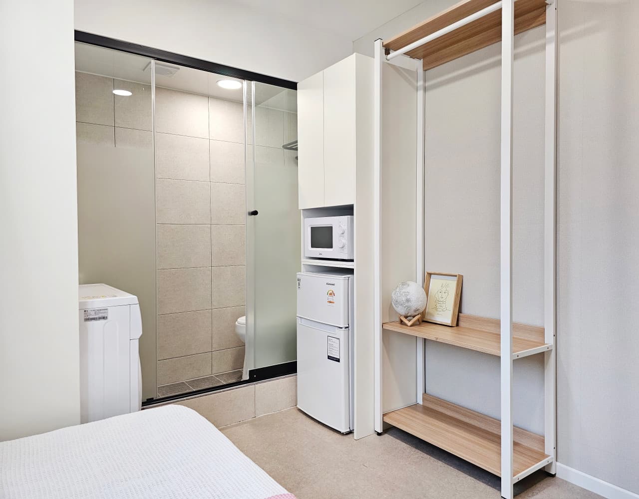 Suite — photo 2 of 4