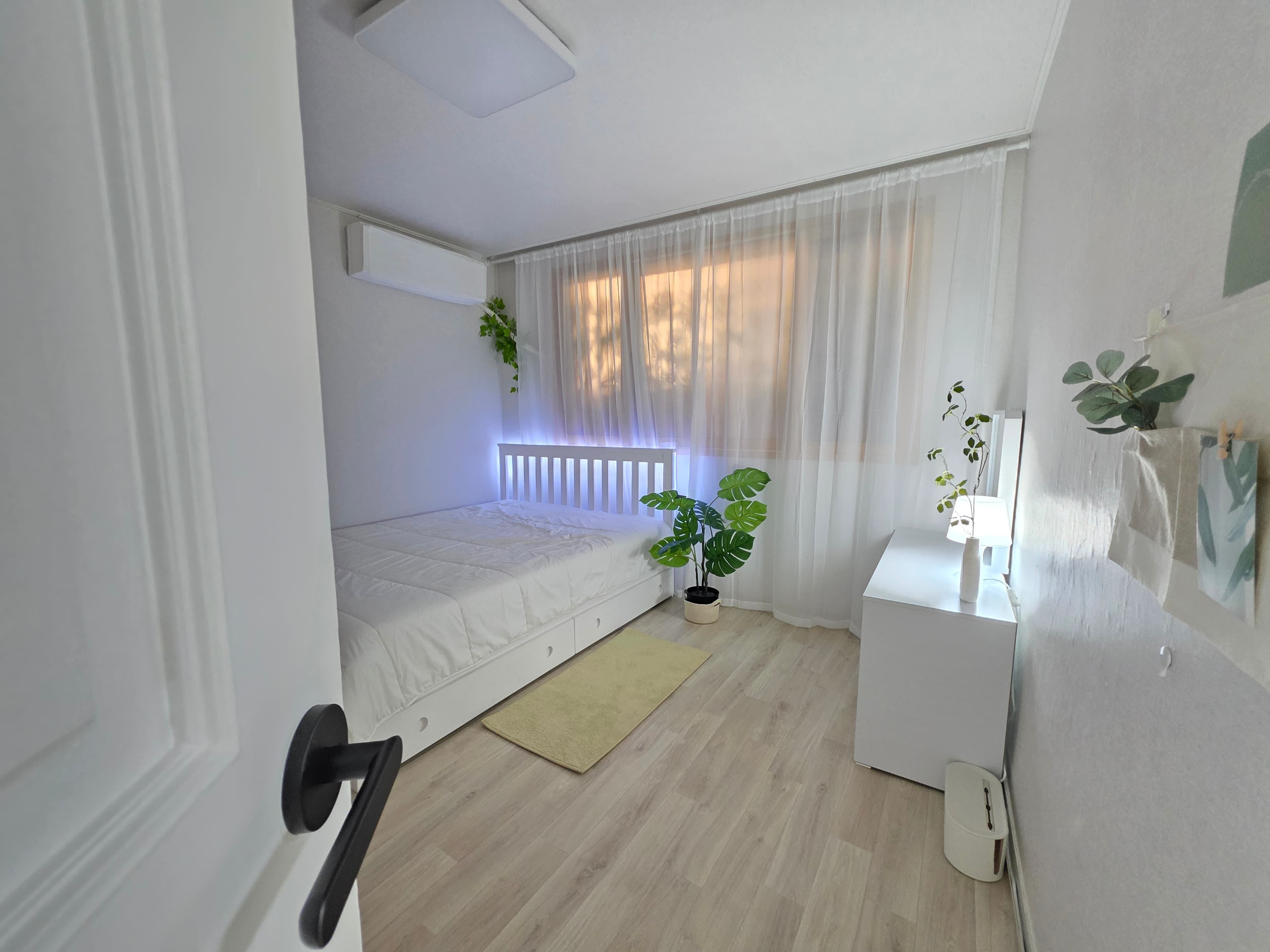녹사평역 해방촌 남산그린하우스 2룸 — photo 2 of 22