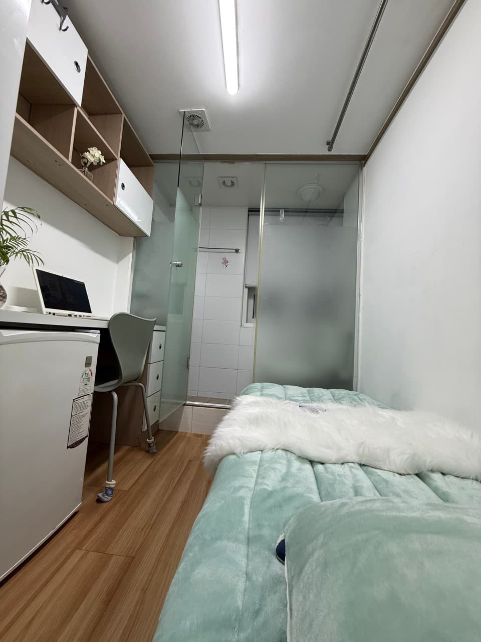Premium Room A (Outward-facing, Spacious) — photo 1 of 4