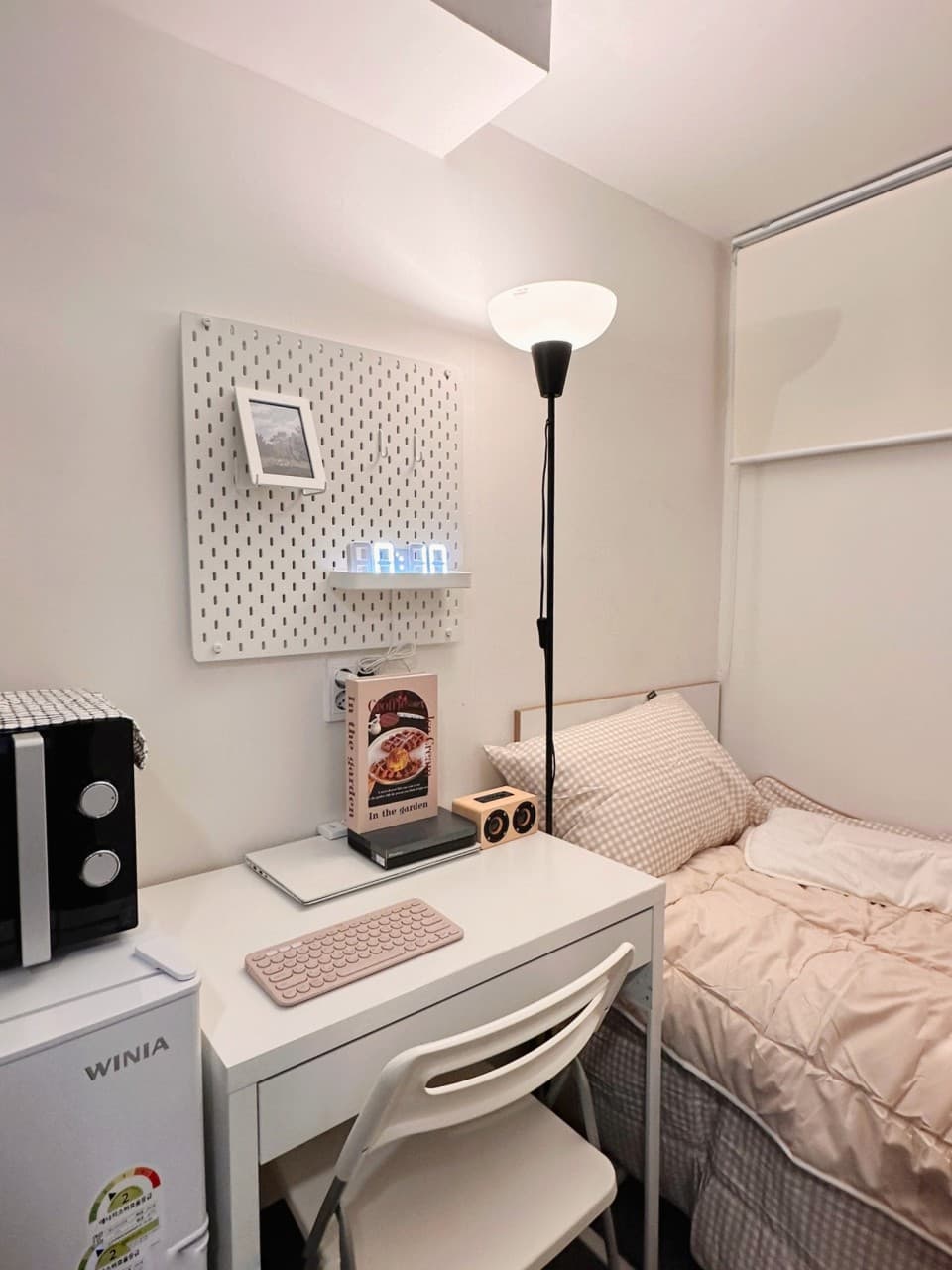 Suite (External Window/Private Bathroom) — photo 1 of 3