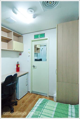 Mini Room — photo 4 of 4