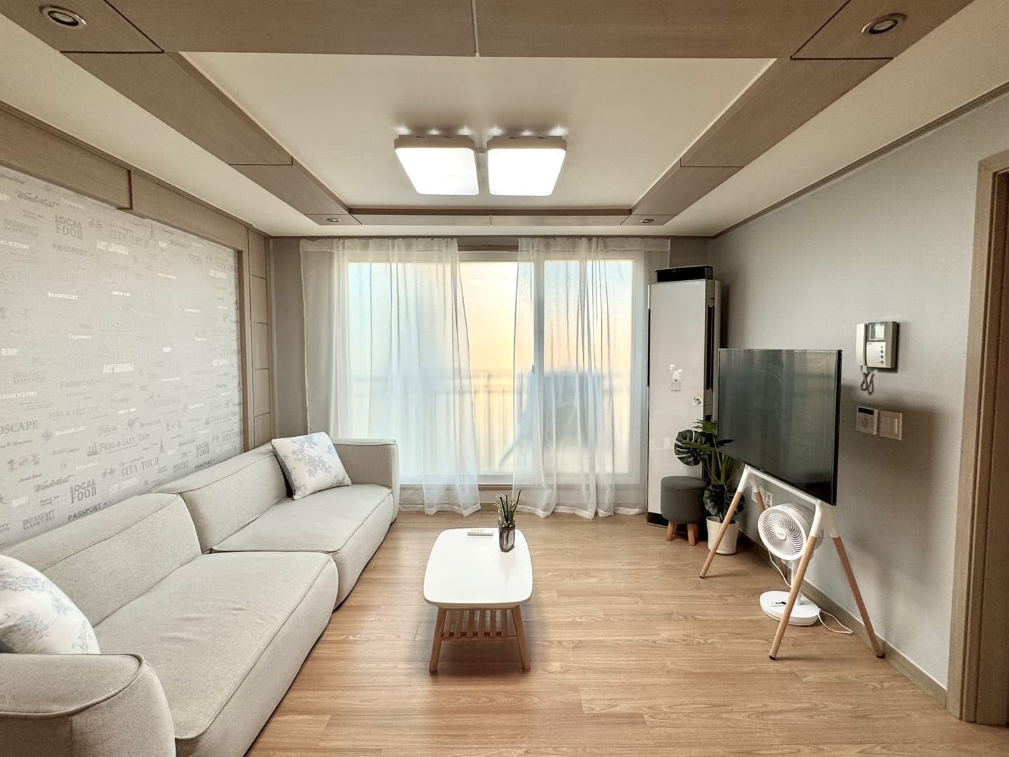Local stay Yeongjong — photo 1 of 20