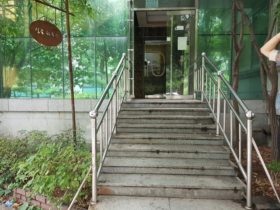 Single House Sinchon
