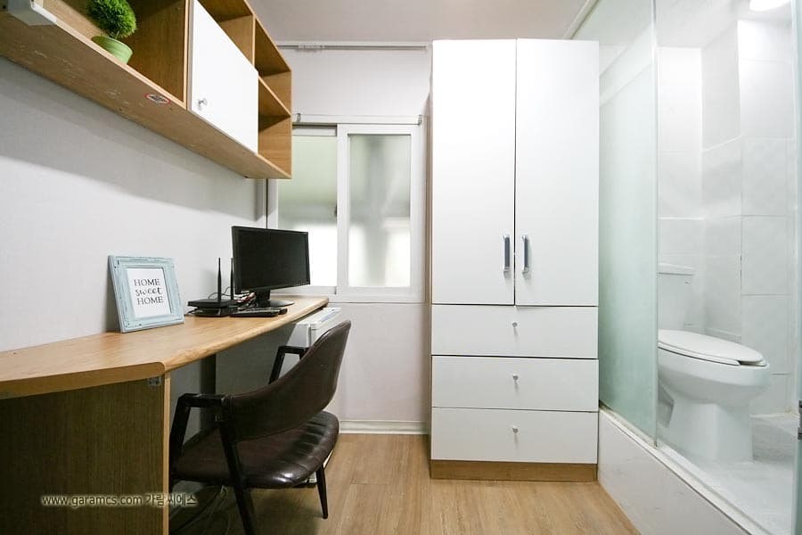 Miniroom — photo 2 of 6