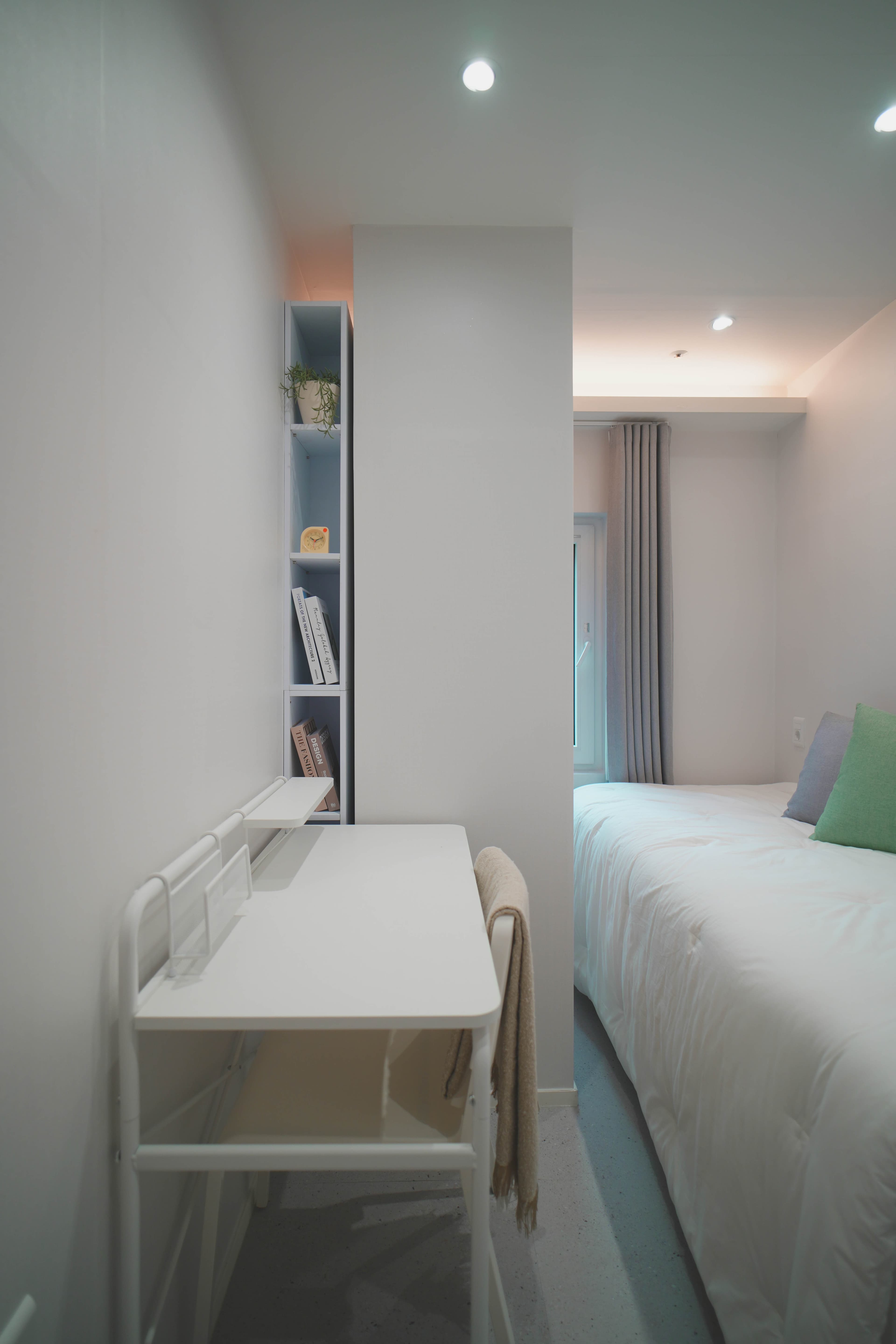 Mini Room โ photo 2 of 21