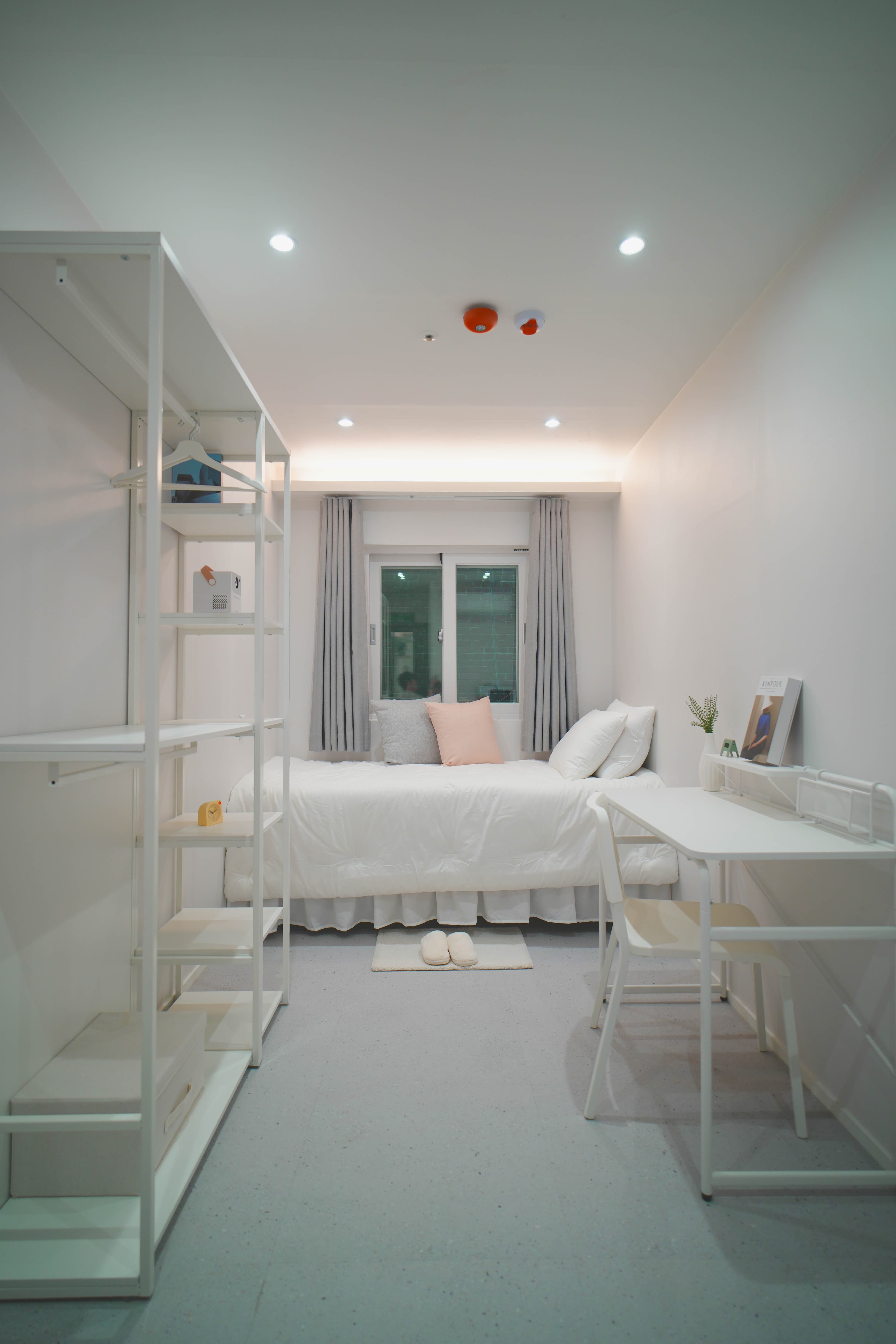 Sweet A Room โ photo 1 of 20
