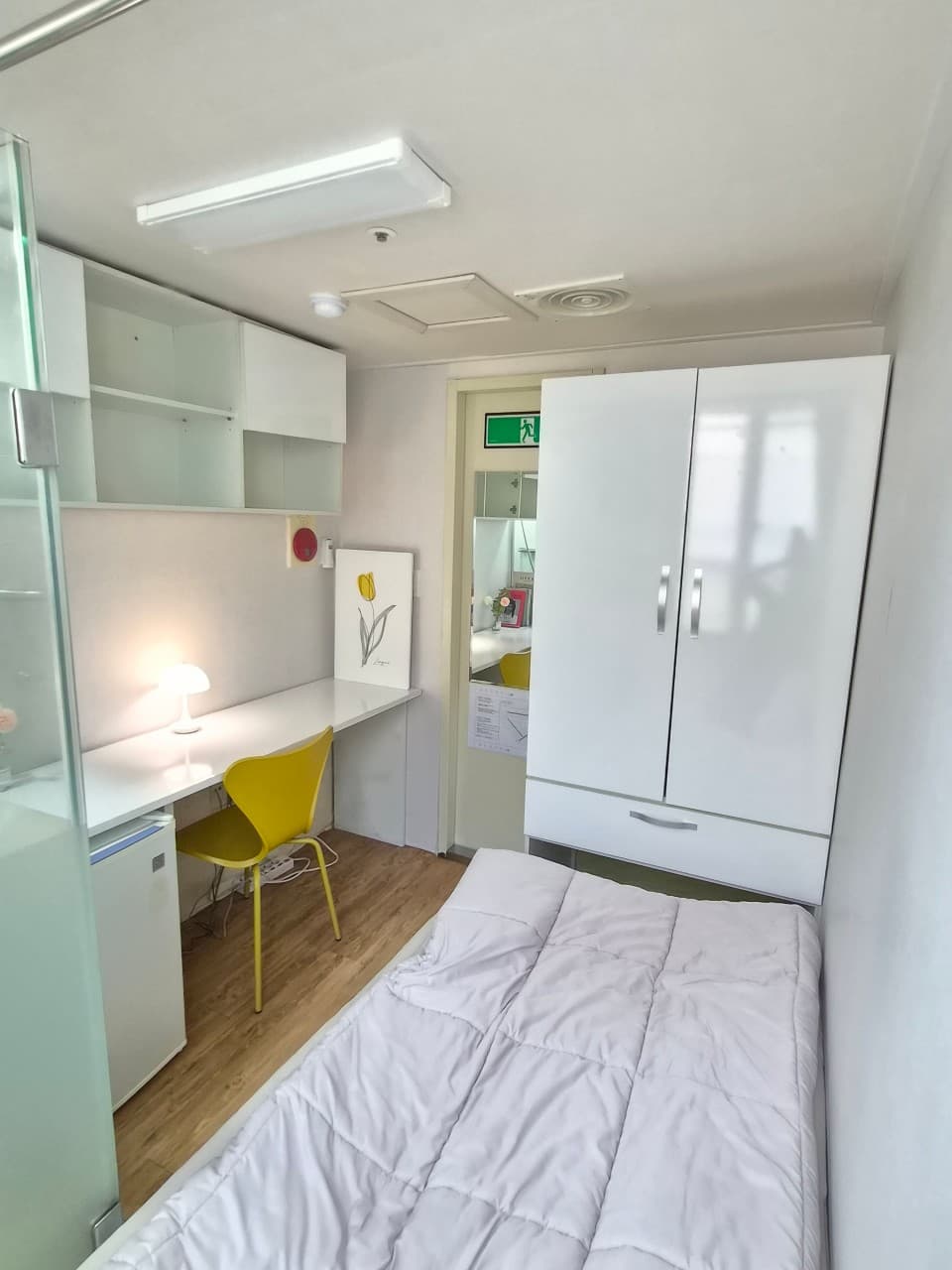 Mini Room — photo 1 of 3