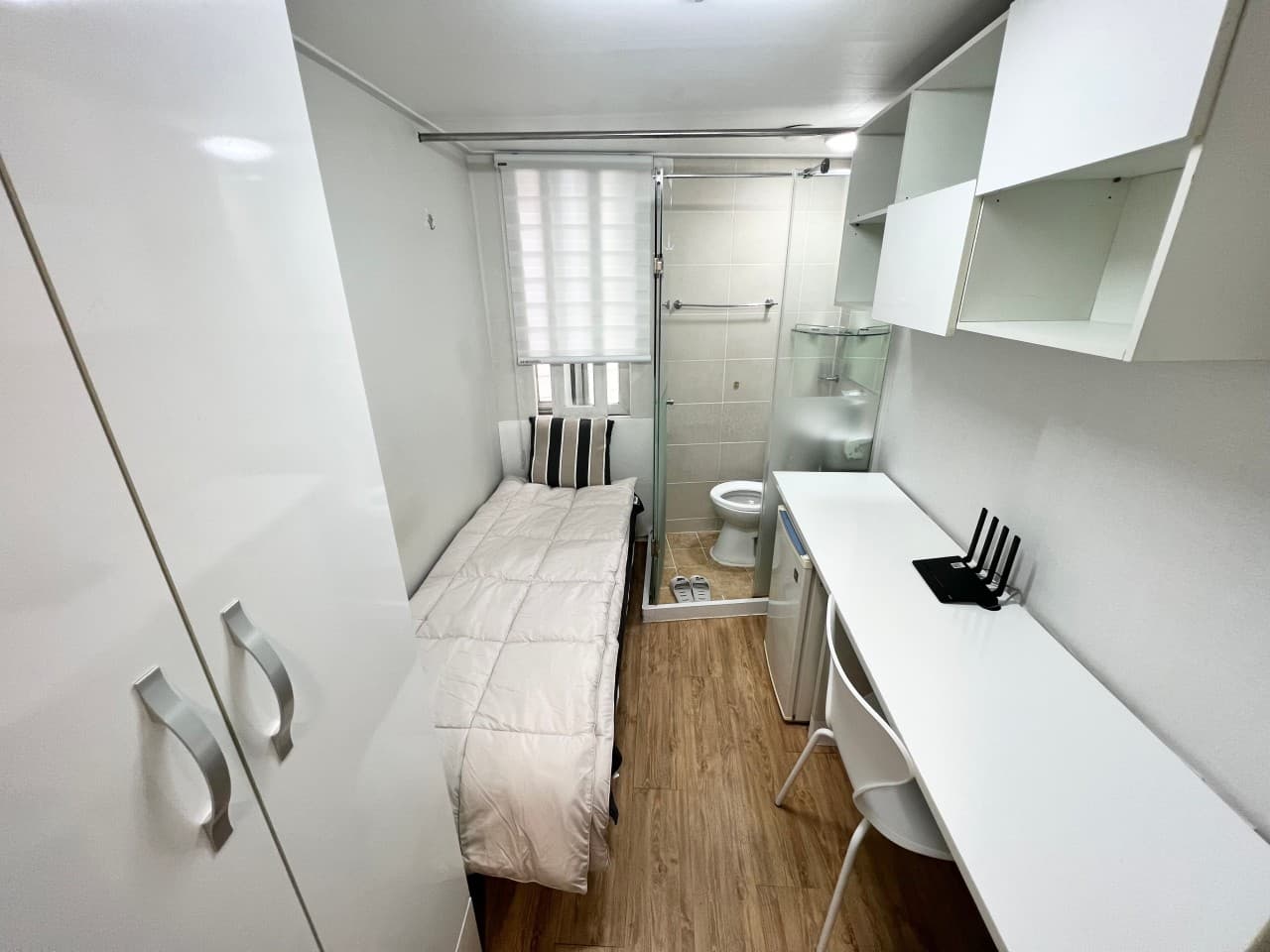 Standard Inside One-Room — photo 1 of 2