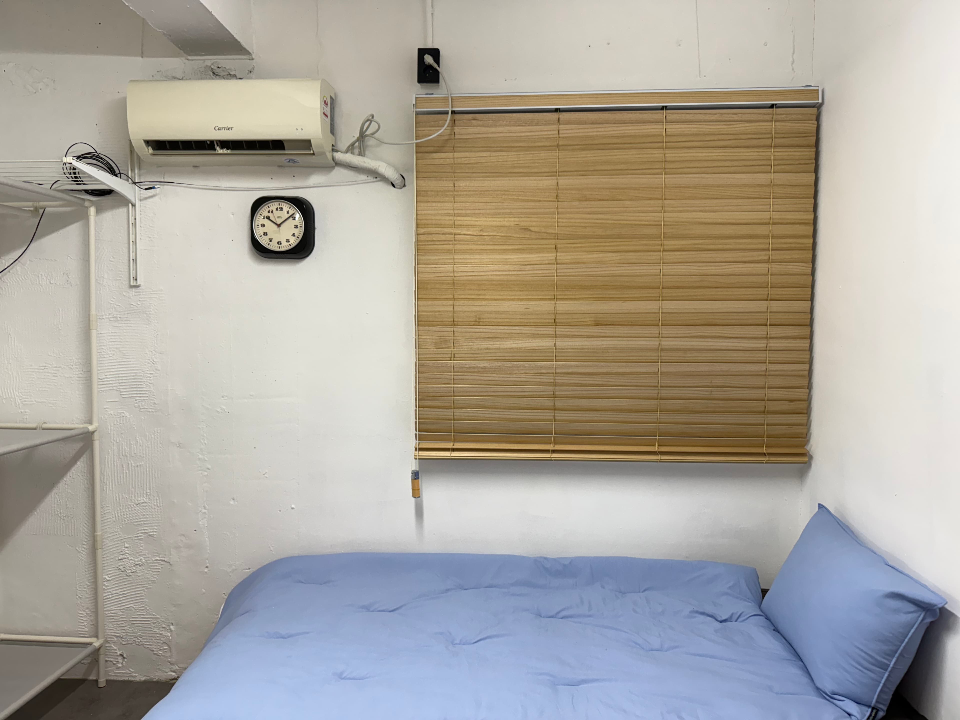 #100 Sinchon 1 bedroom house