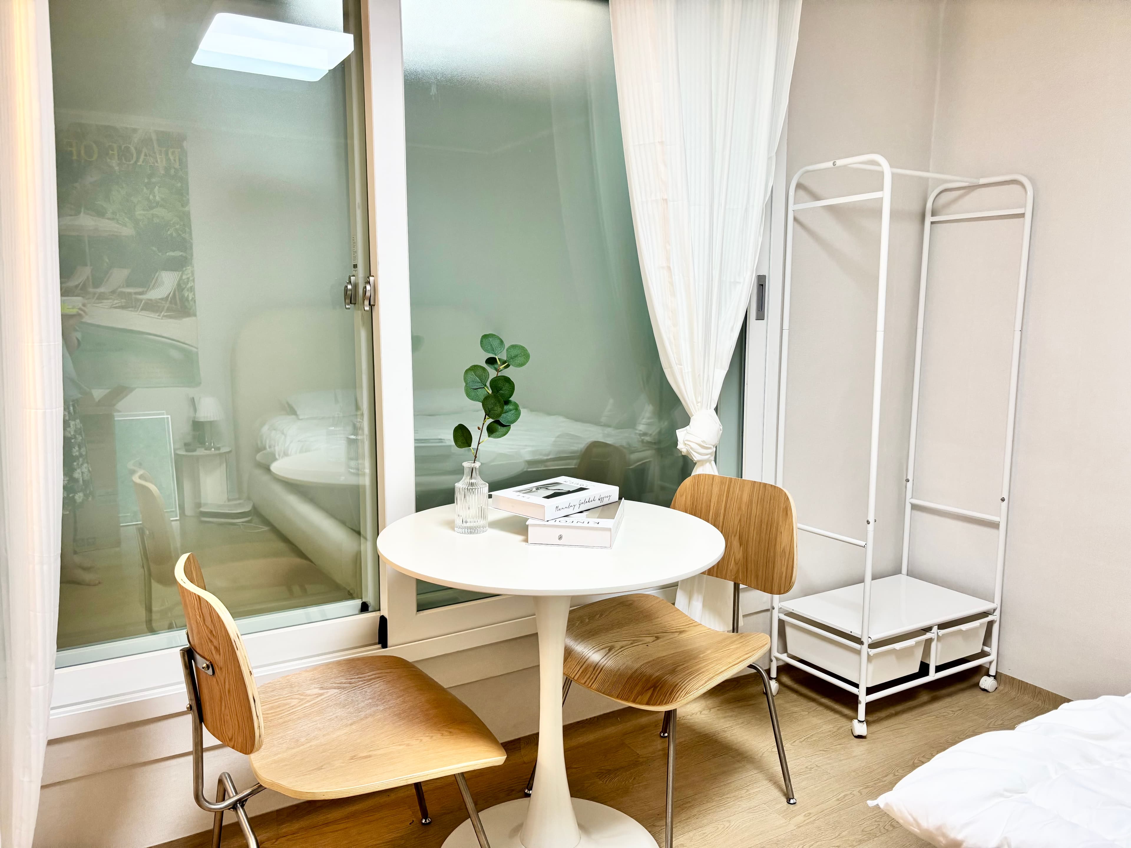 Mangwon Cozy stay near Hongdae area (Full Funiture) — photo 2 of 11