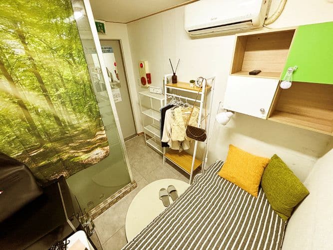 The Friends 906, Guro District