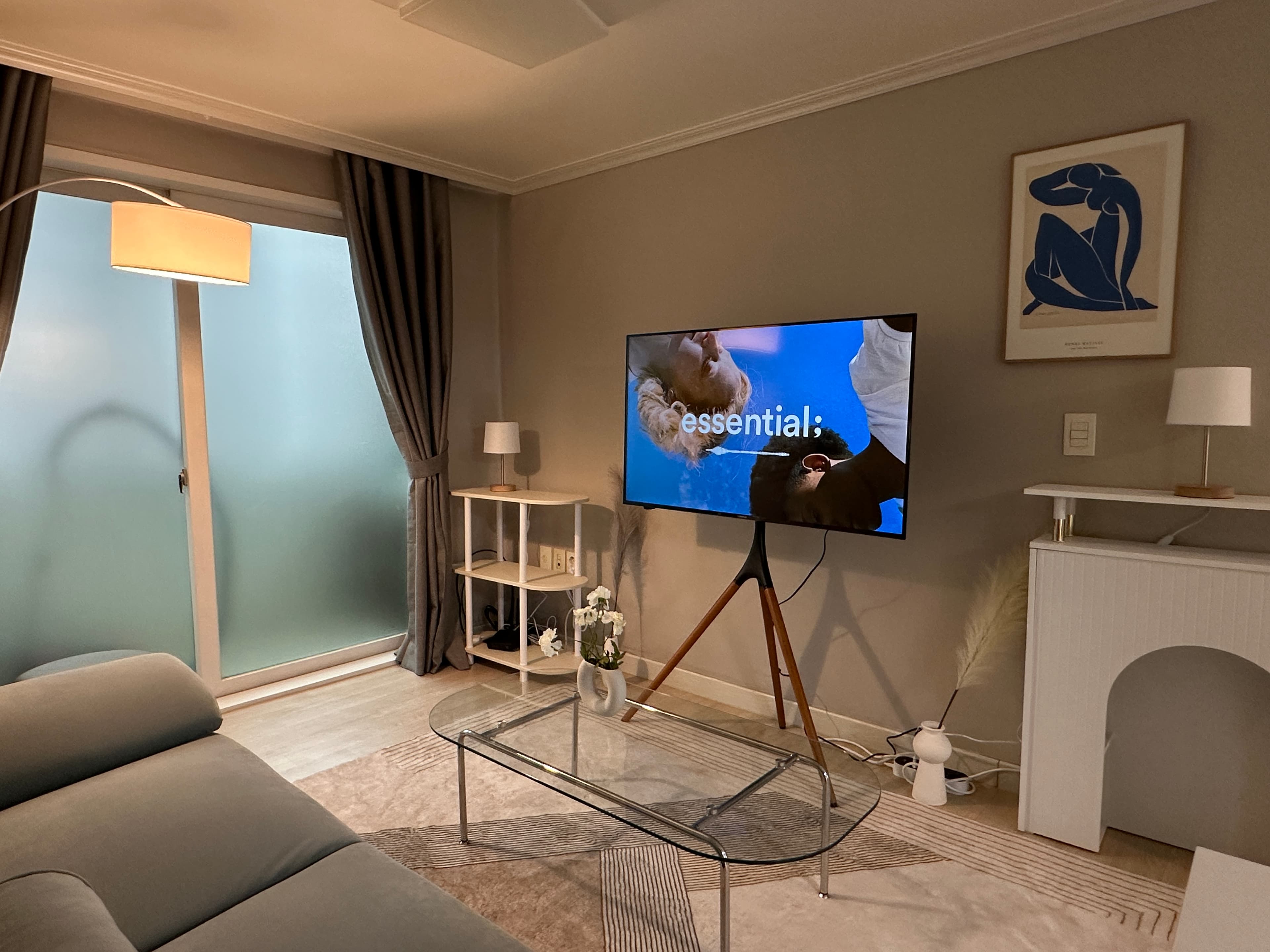 #27 3 room in Hapjeong