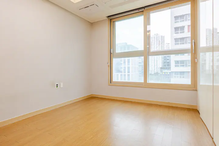 Happy House Cheongna — photo 1 of 11