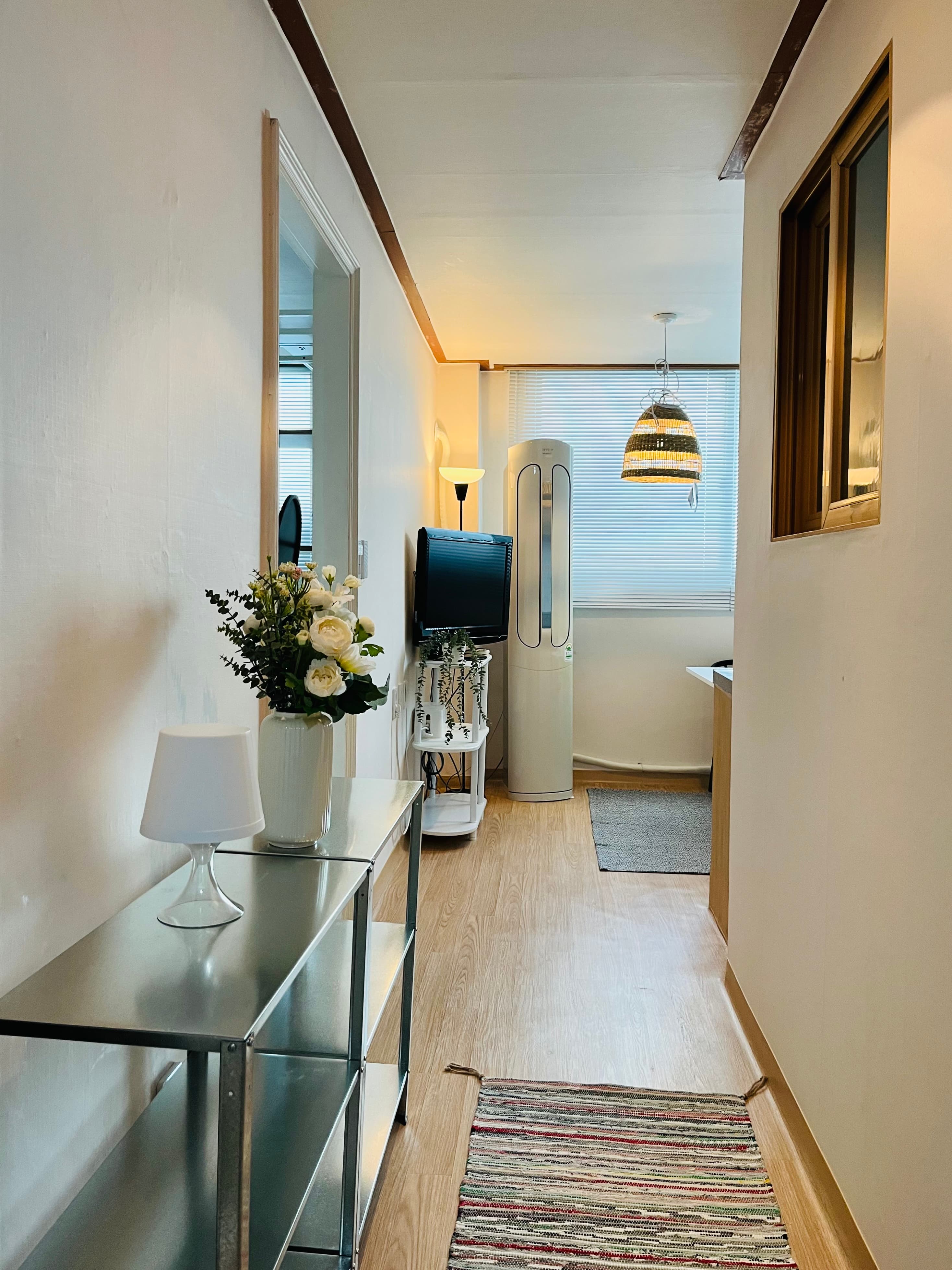 SNU LOFT — photo 11 of 11