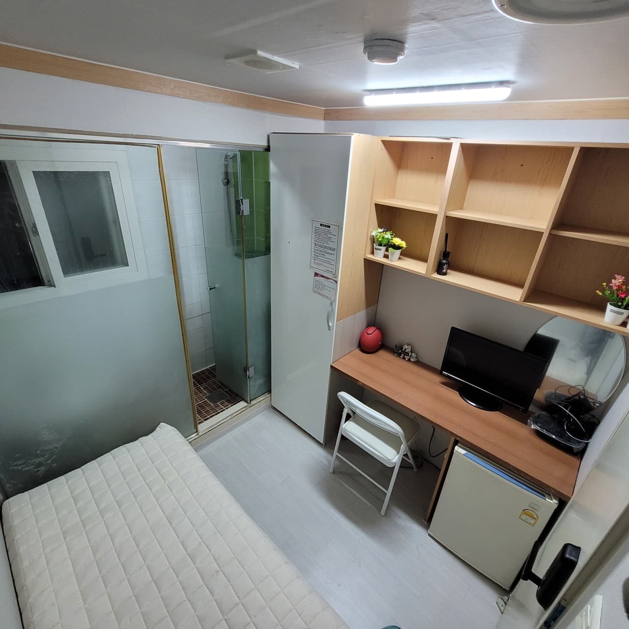 Rooms 202, 305, 321 (Studio) — photo 2 of 5