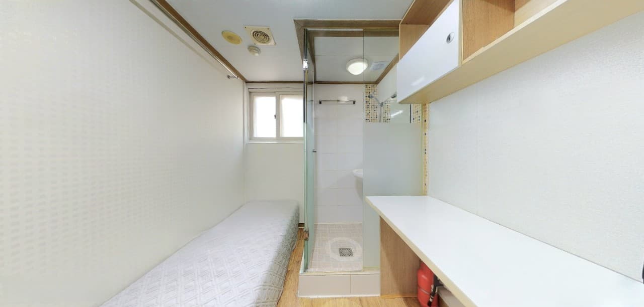 Mini Room — photo 2 of 2