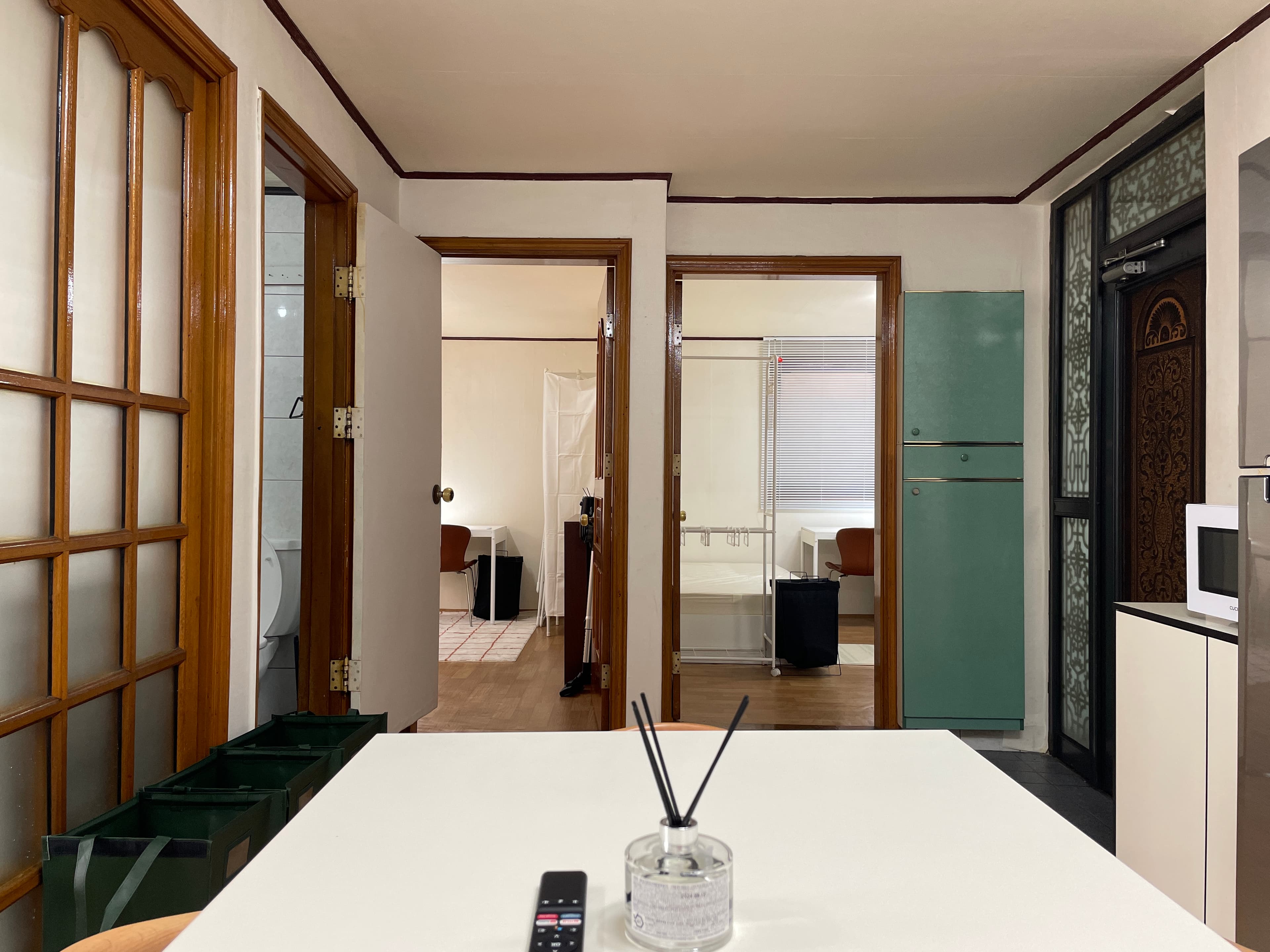 #74 Ahyeon station 1 minute / 3 rooms 4 beds — photo 2 of 21