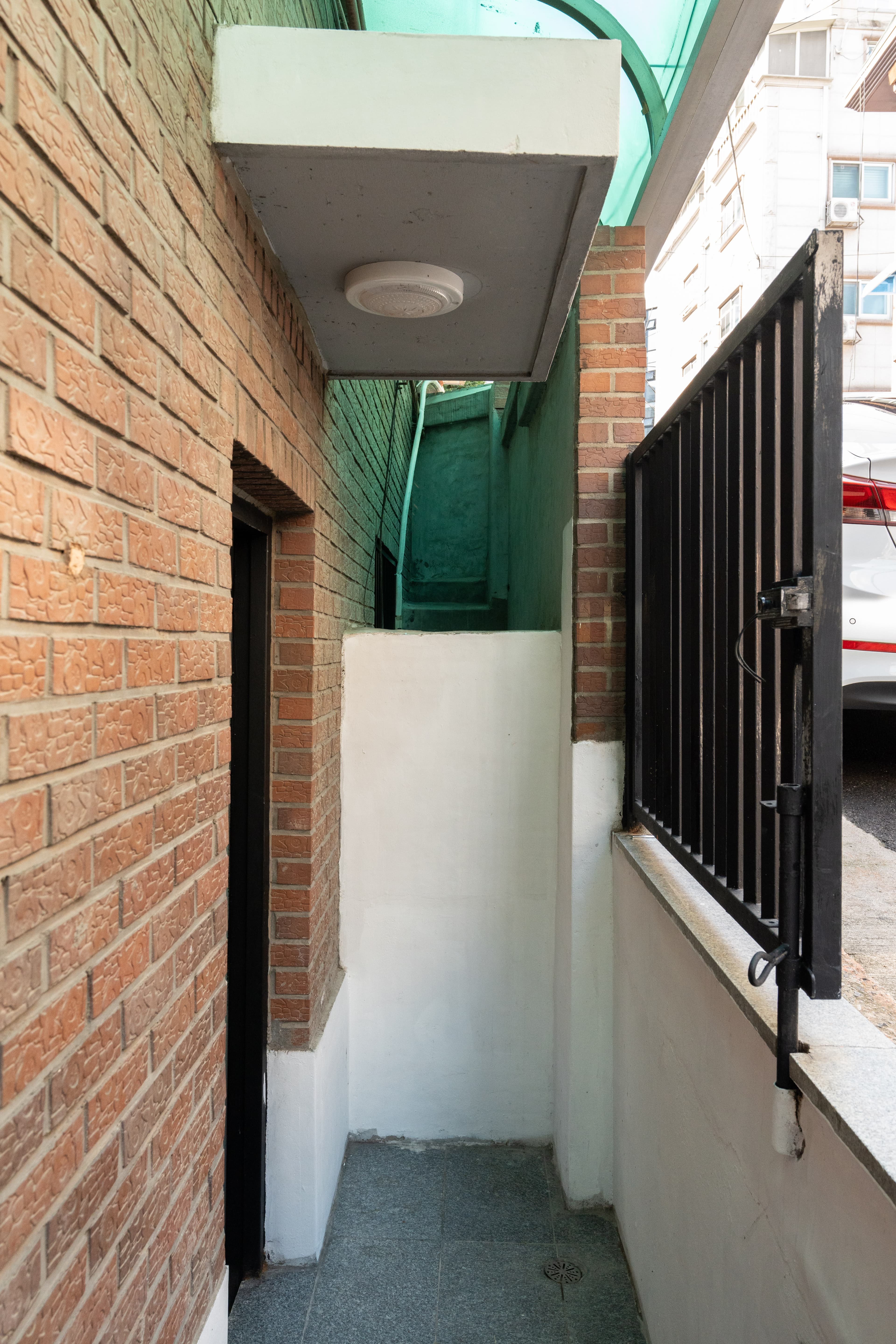 #42(1ho) 1 room near HUFS&KyungHee — photo 10 of 10