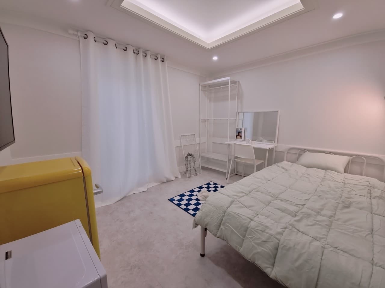 Single Premium — photo 6 of 6
