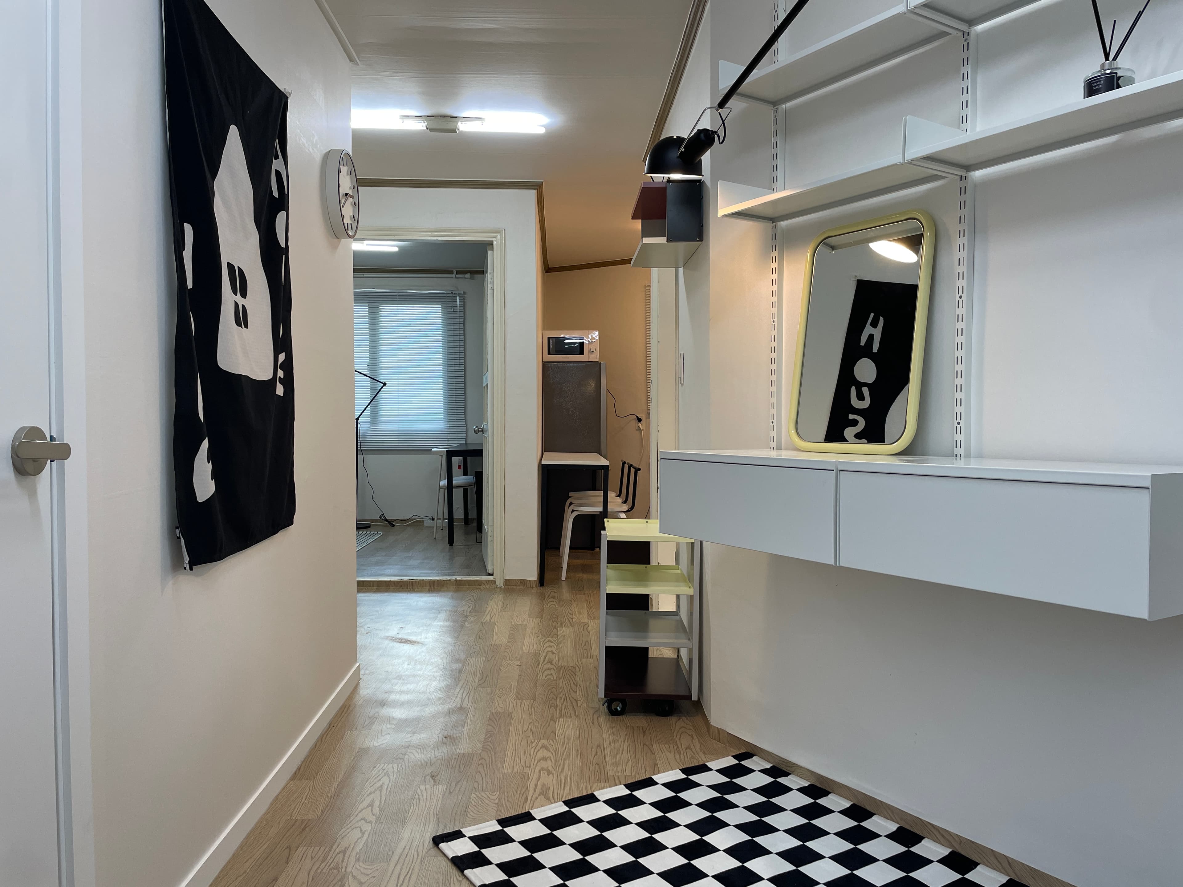 #86 Hongdae 3 minutes / 4 bedrooms 2 bath