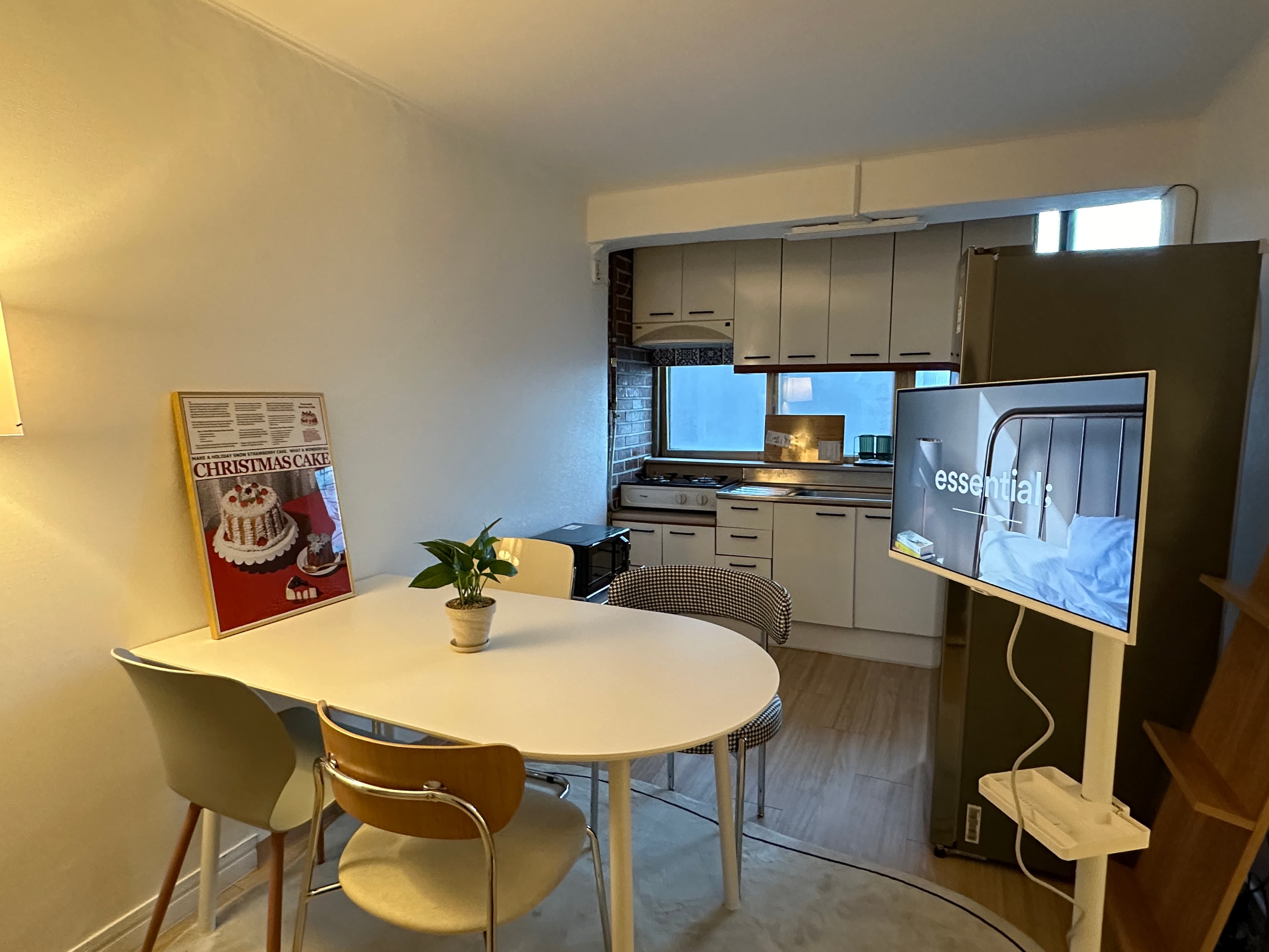 #22 3 room in Hongdae