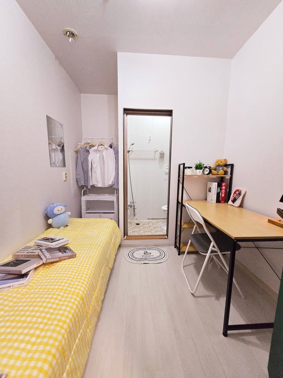 Athome One Roomtel Sindang Branch