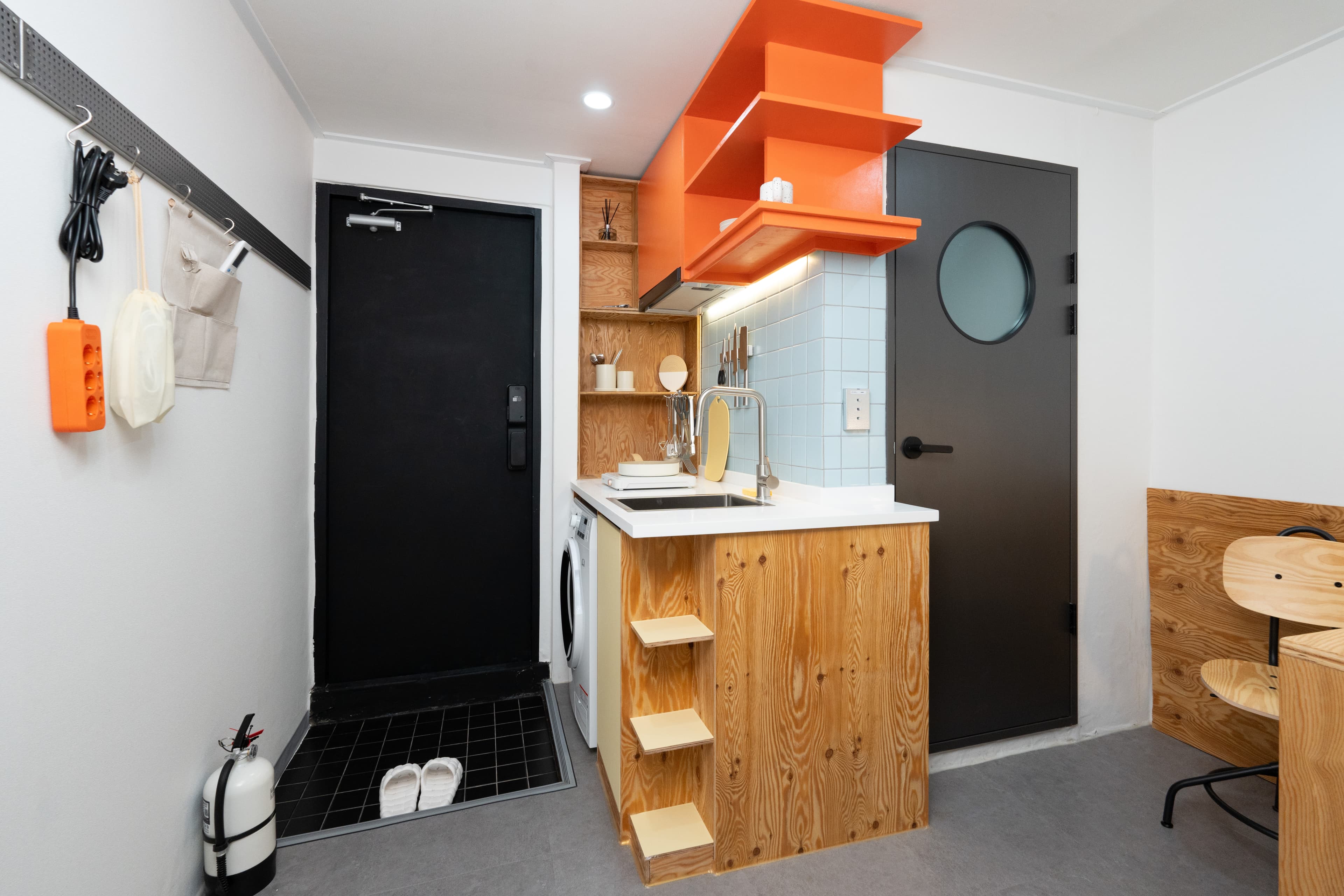 #42(3ho) 1 room near HUFS&KyungHee — photo 2 of 9