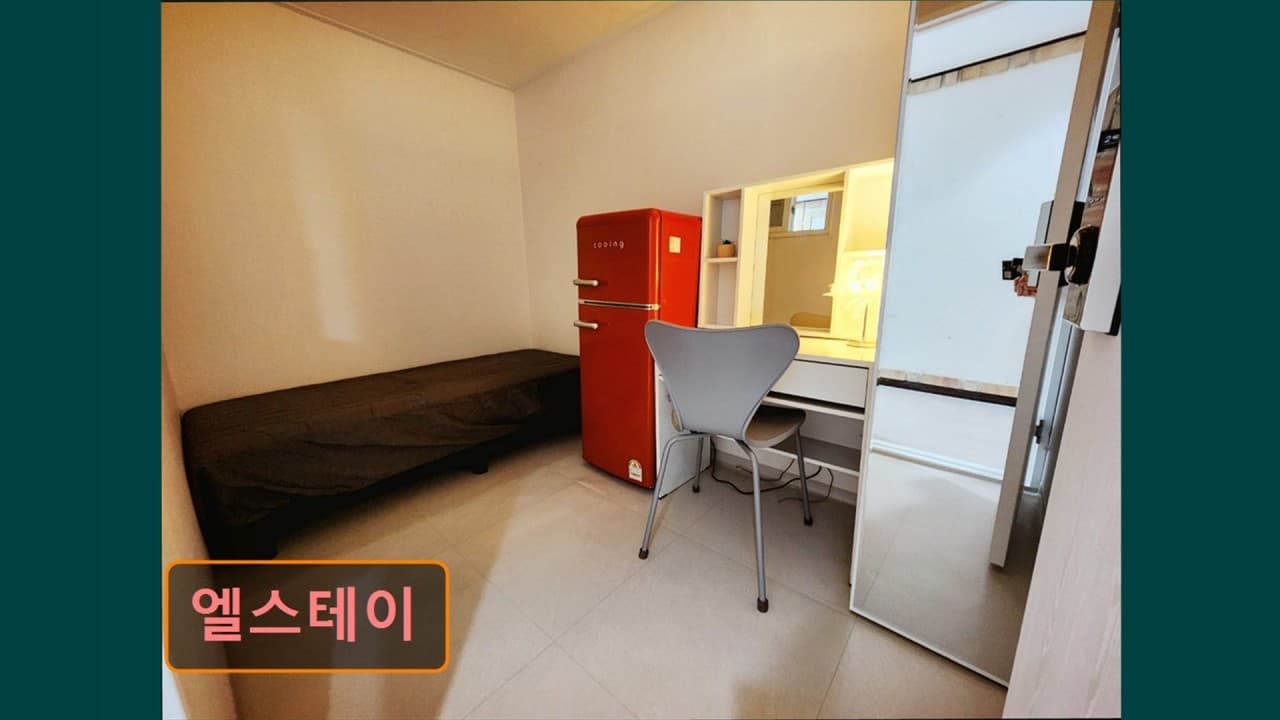 Room A and Mini Room — photo 2 of 4