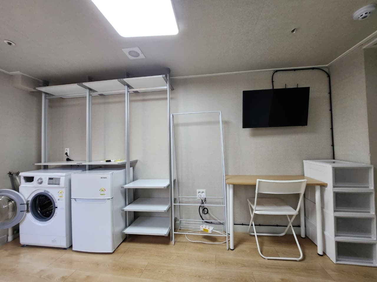 메가스페이스 회기점 — photo 2 of 9