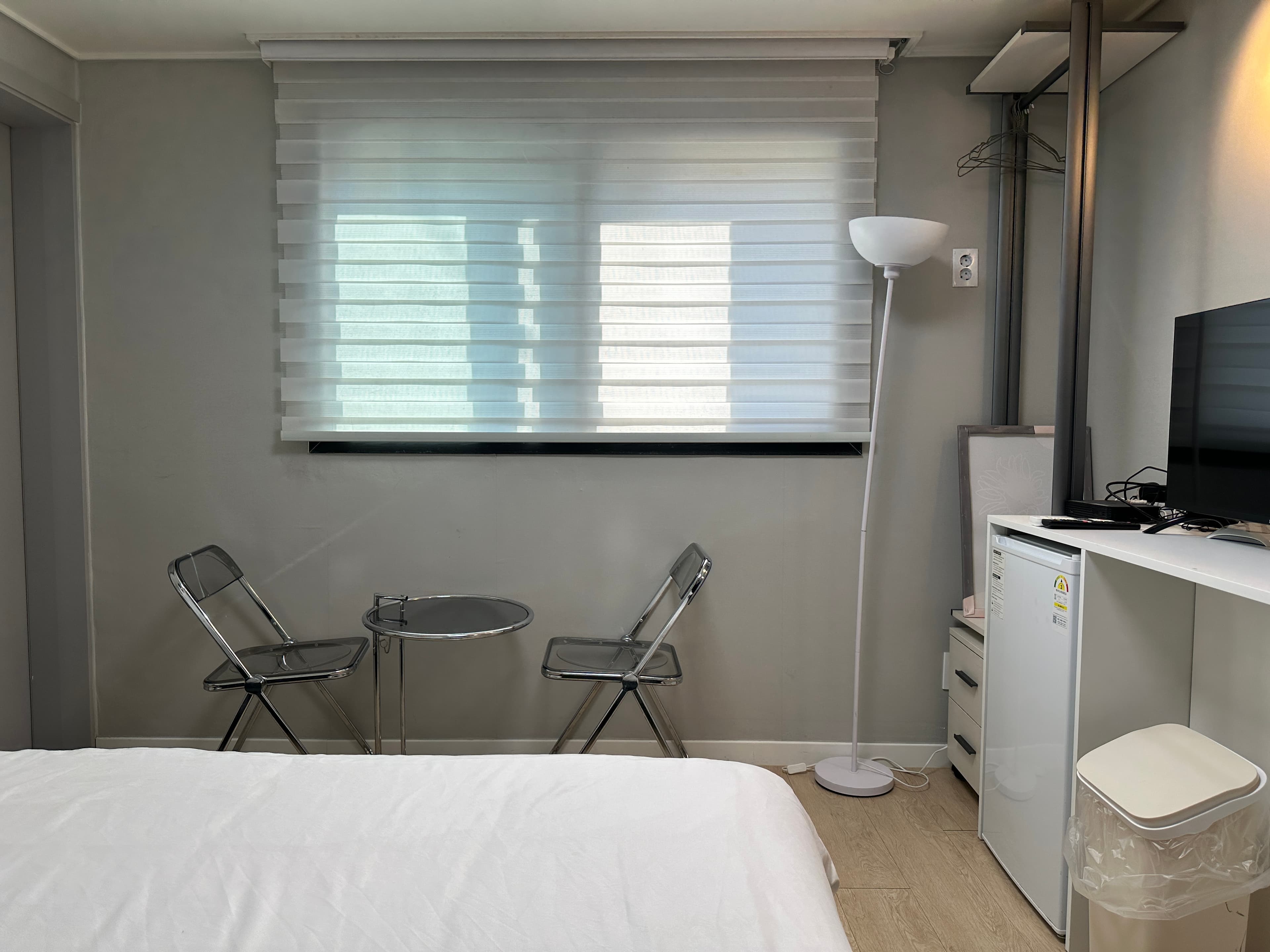 room 101 — photo 2 of 12