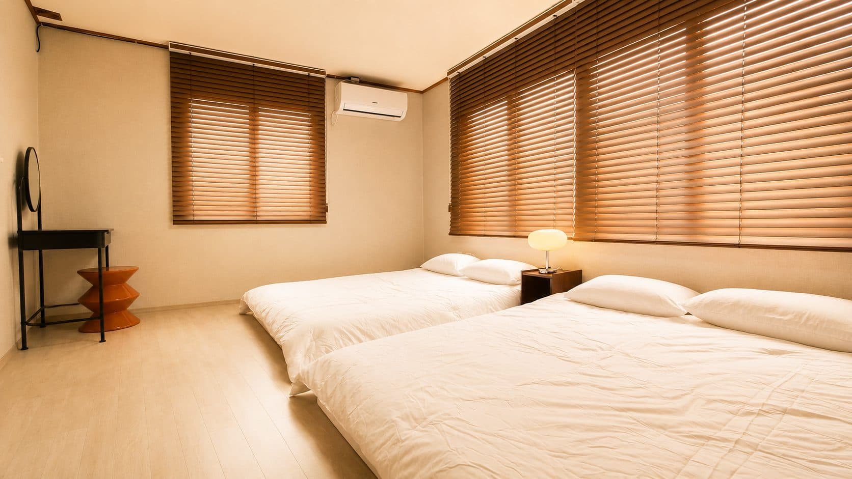 Busan Station 2-Room 3-Bed — photo 2 of 15