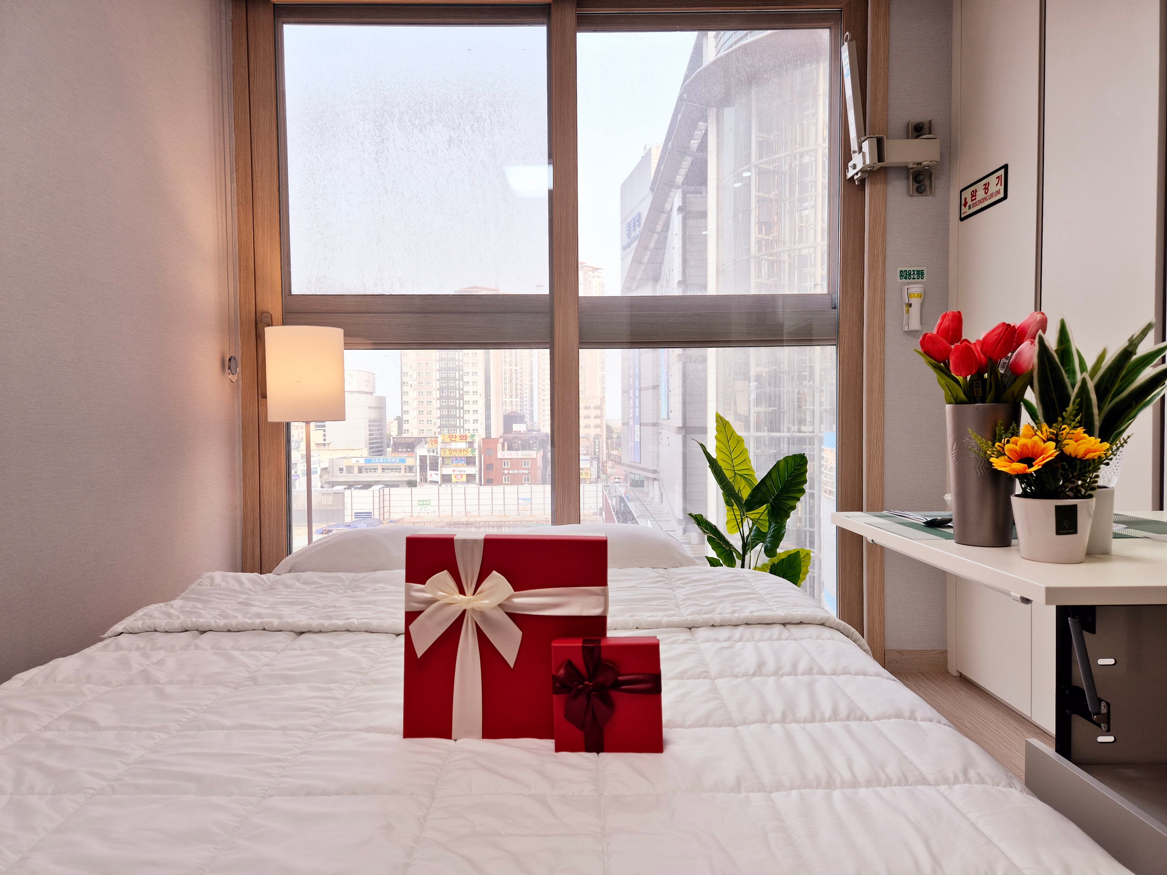 One-room apartment No. 2, 1 minute walk from Pyeongtaek Station — photo 1 of 12