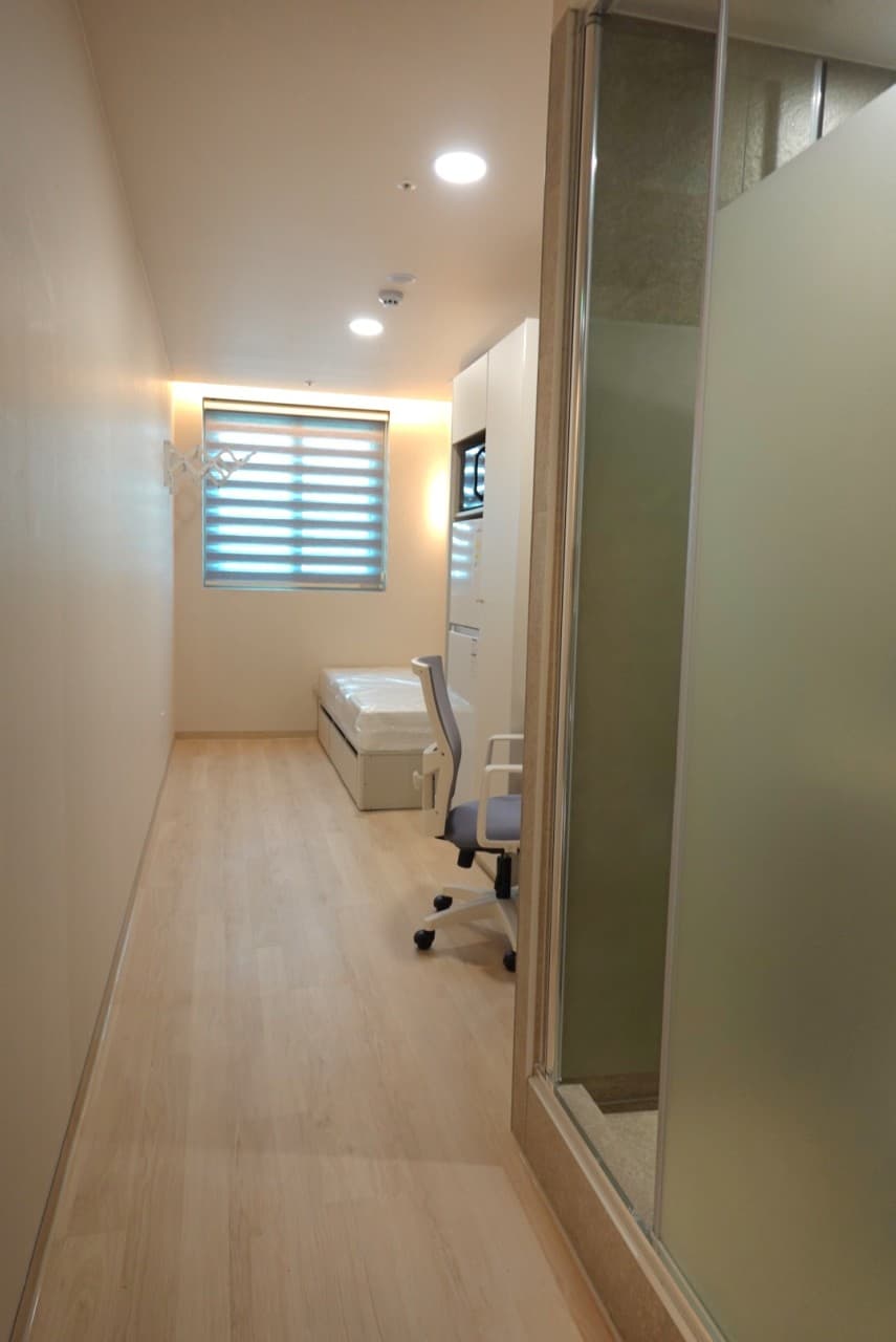 Pixel House Sin-Kkachisan Branch
