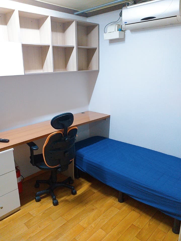 Soho Livingtel Wangsimni Branch