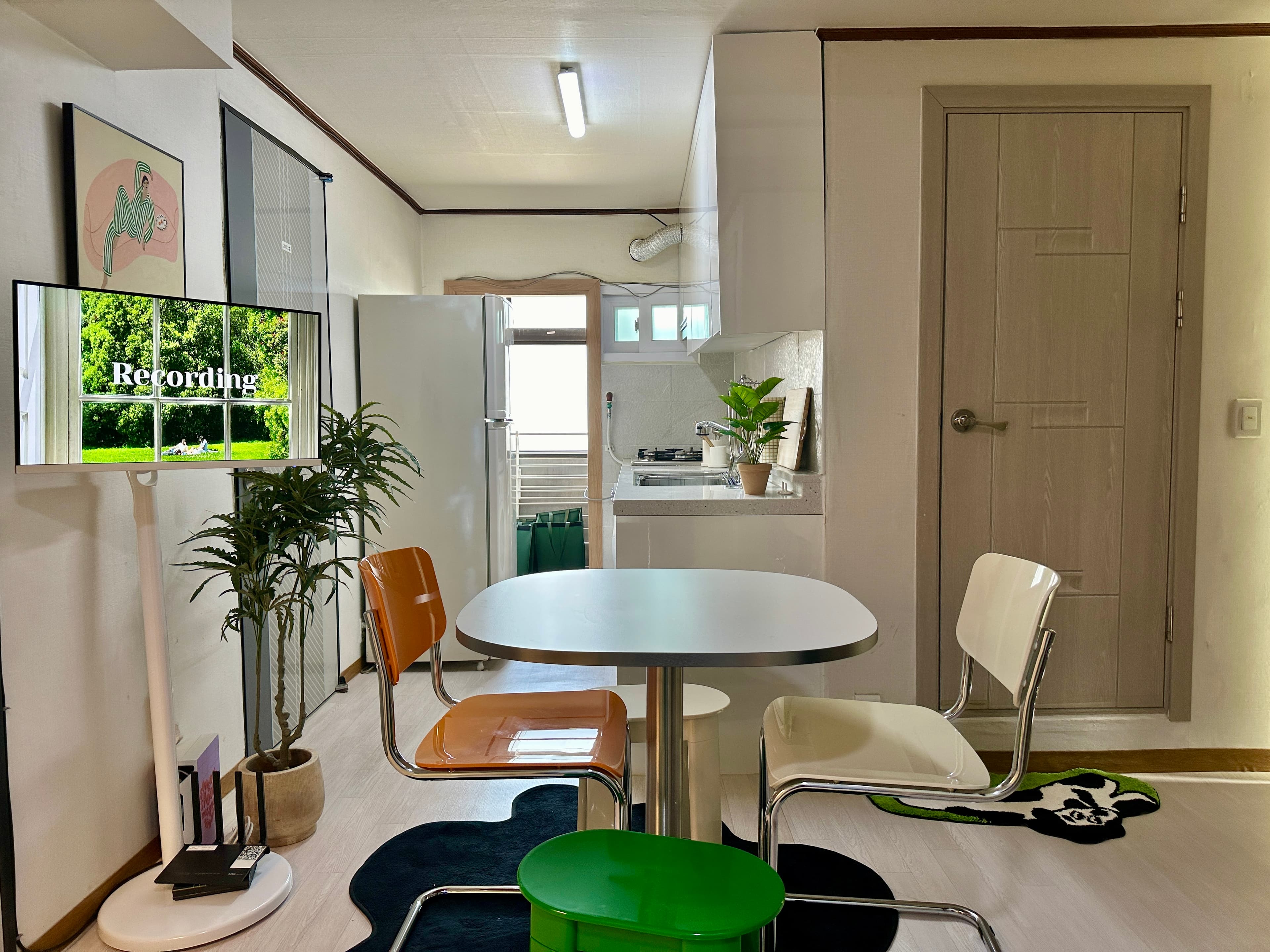 #39 4 room in Jongno — photo 2 of 20
