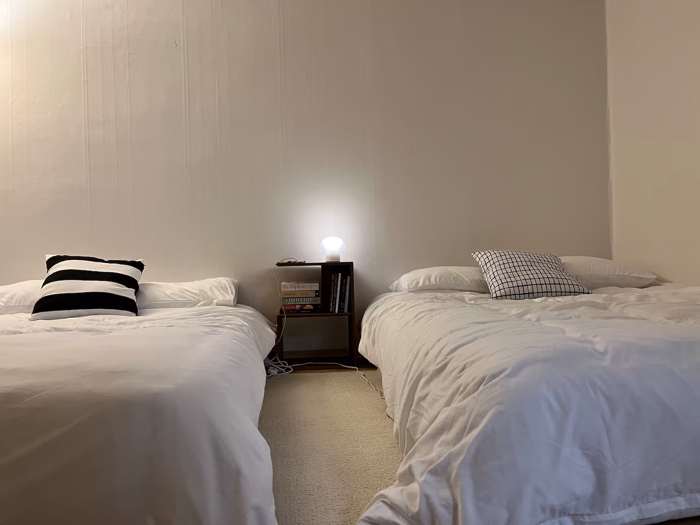 Room — photo 6 of 6