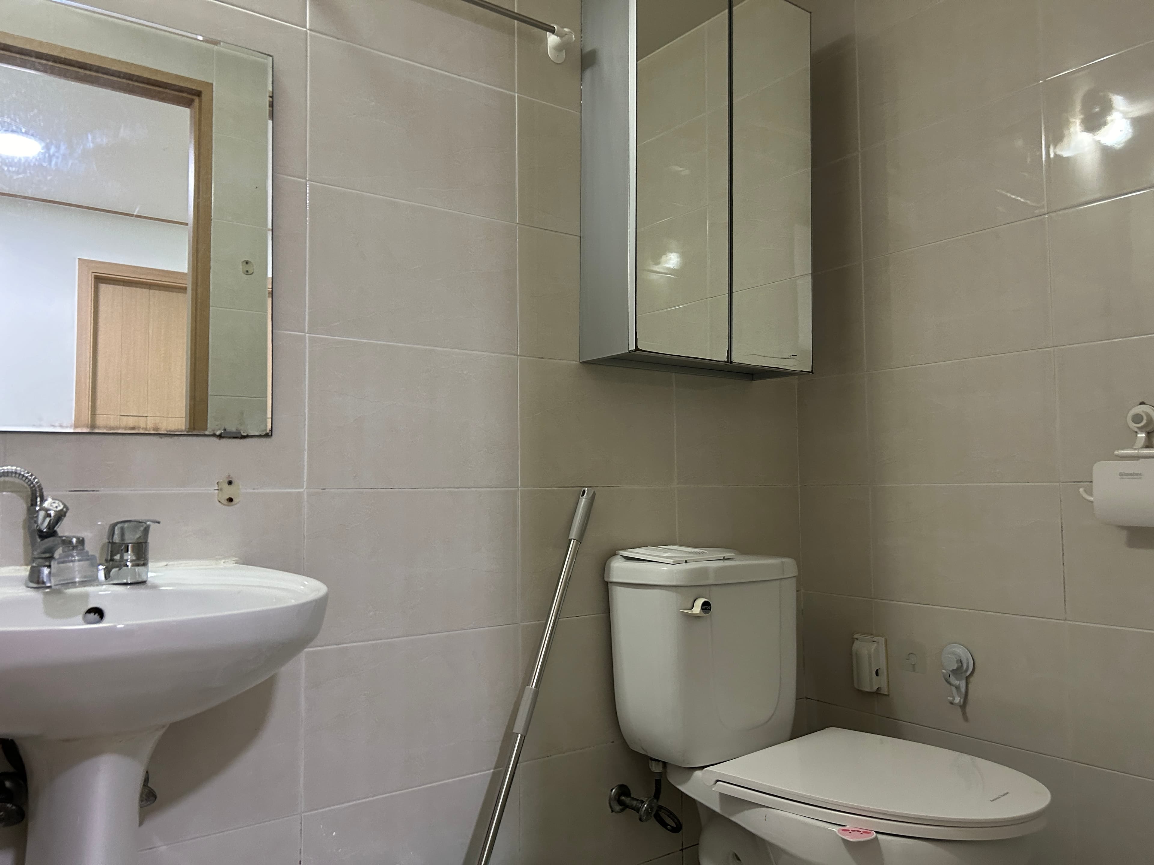 #61 Hongdae & Yeontral Park / 3 Bedrooms — photo 11 of 11