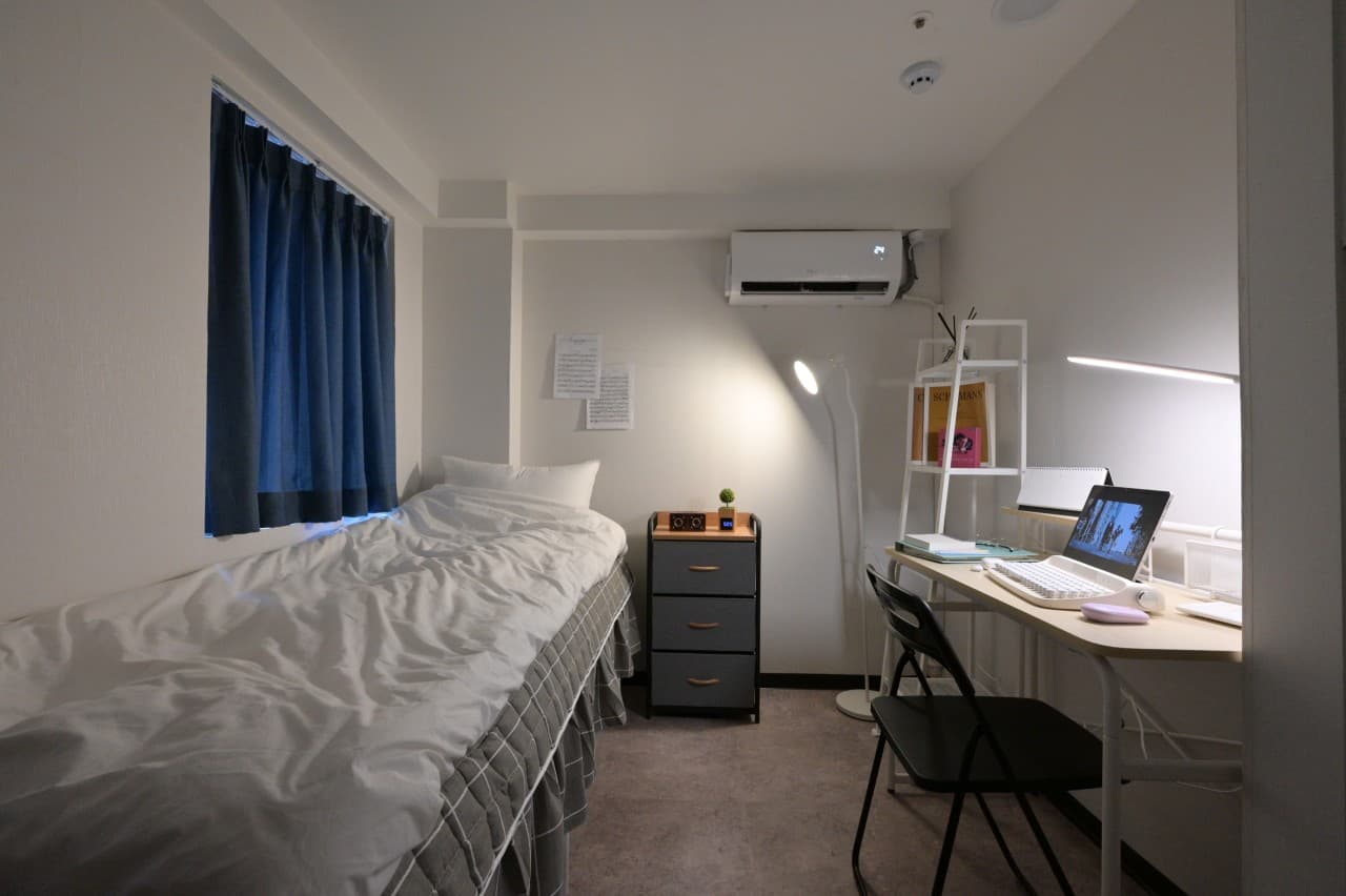 Suite — photo 1 of 4